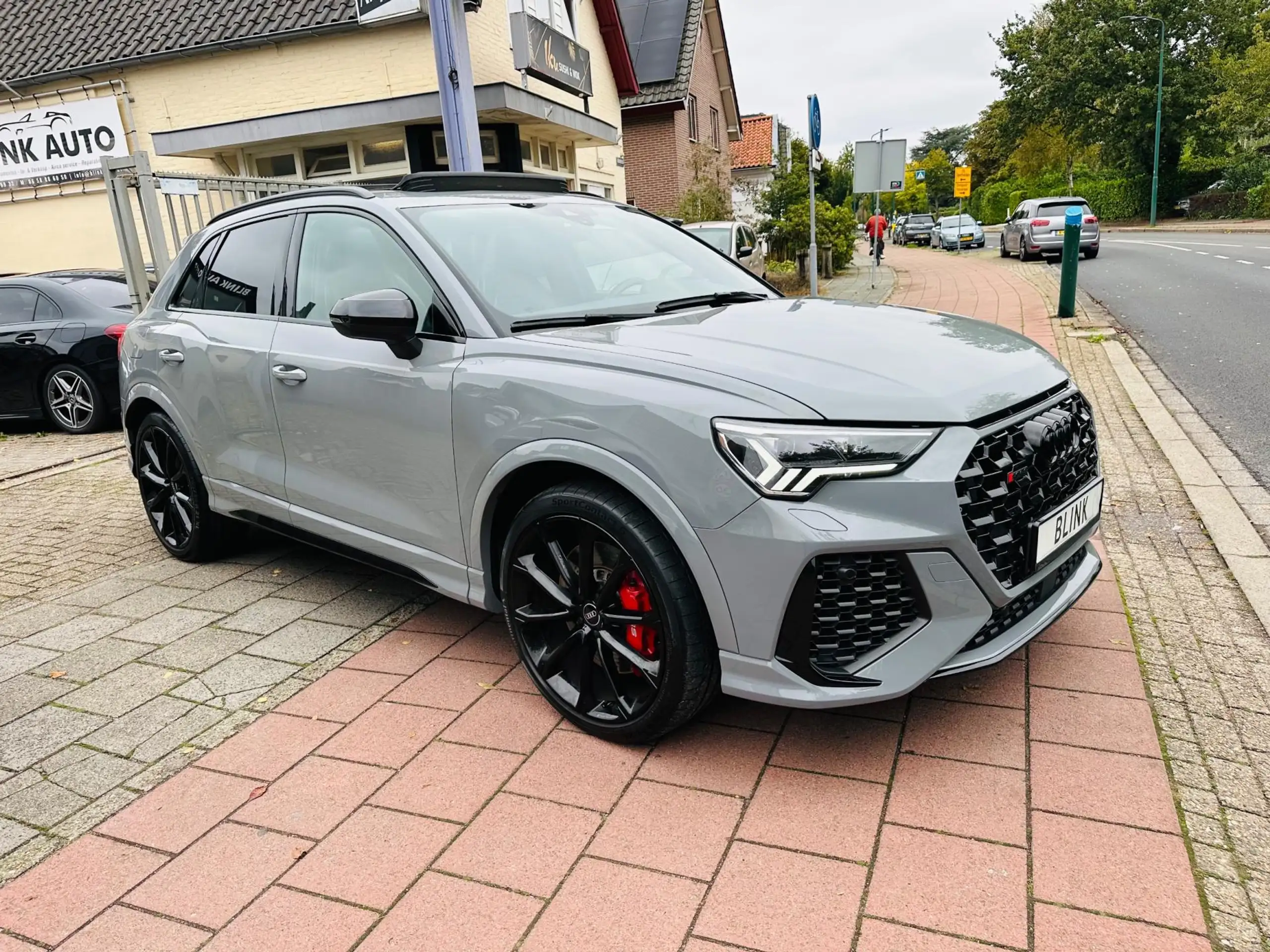 Audi - RS Q3