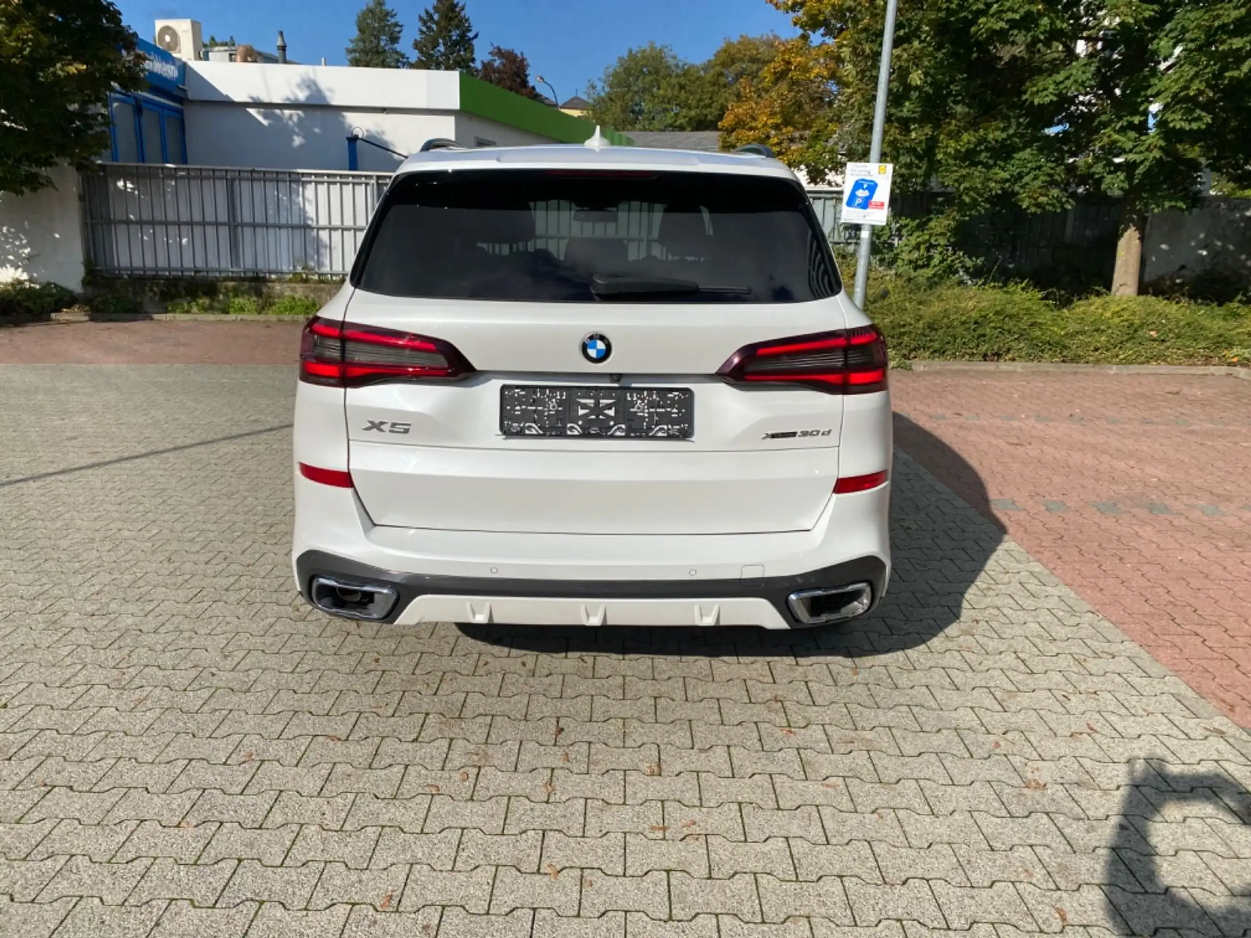 BMW - X5