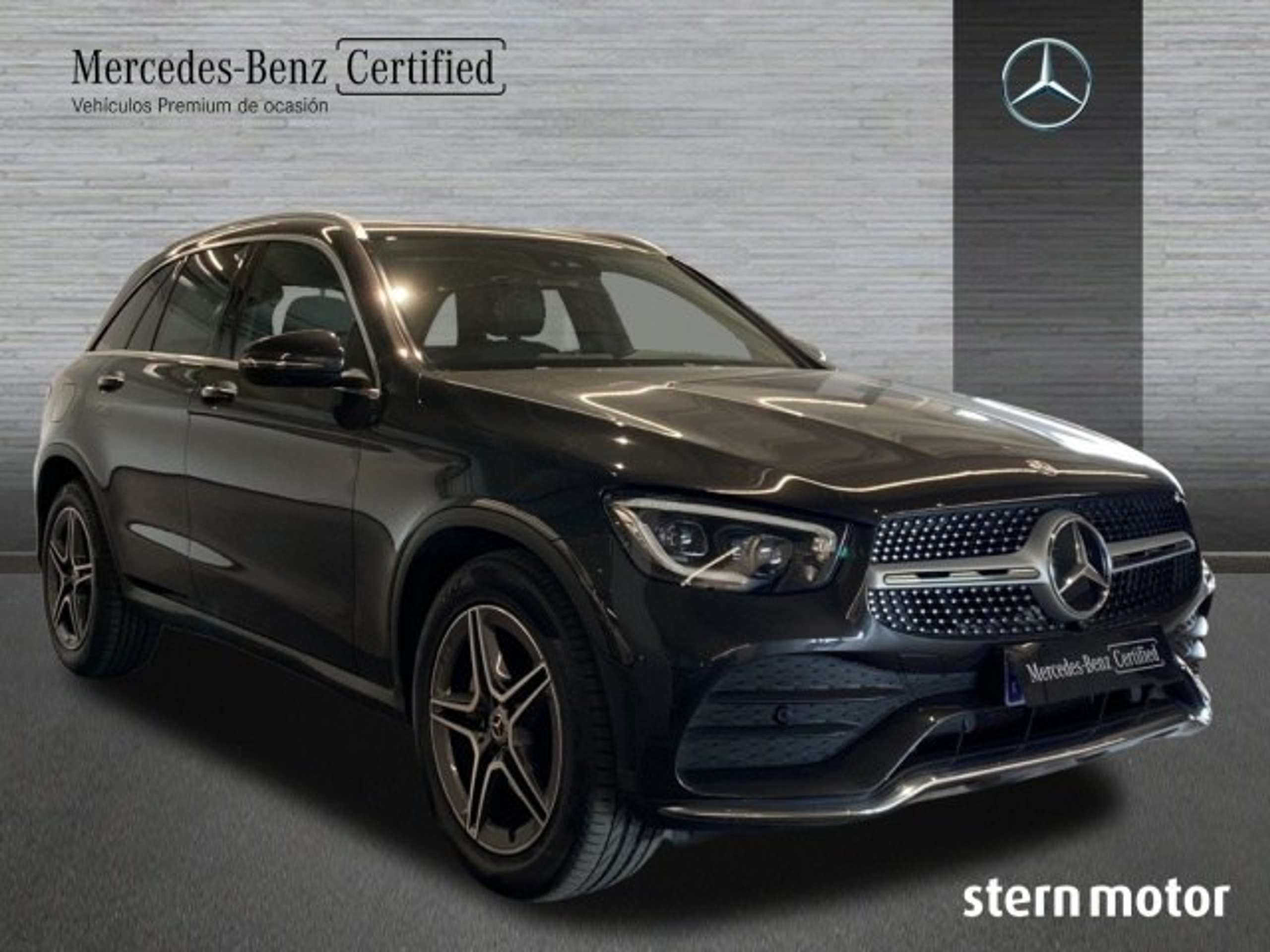 Mercedes-Benz - GLC 300