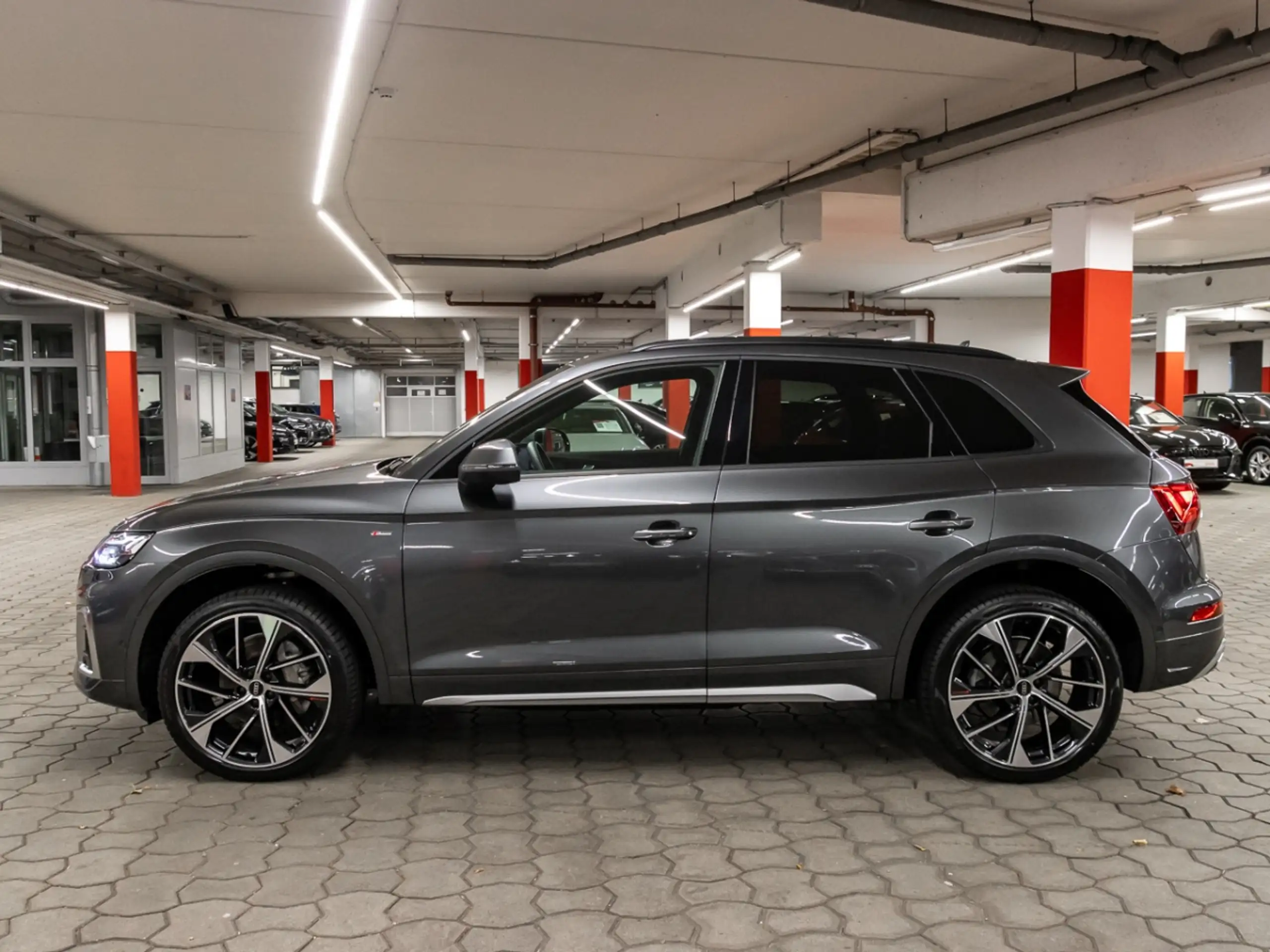 Audi - Q5