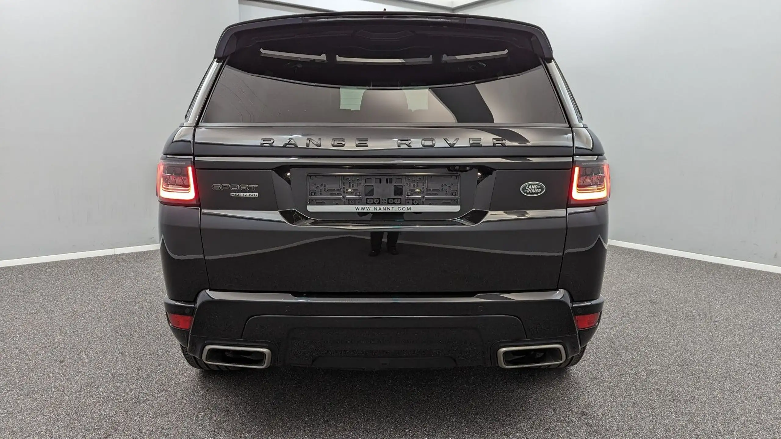 Land Rover - Range Rover Sport