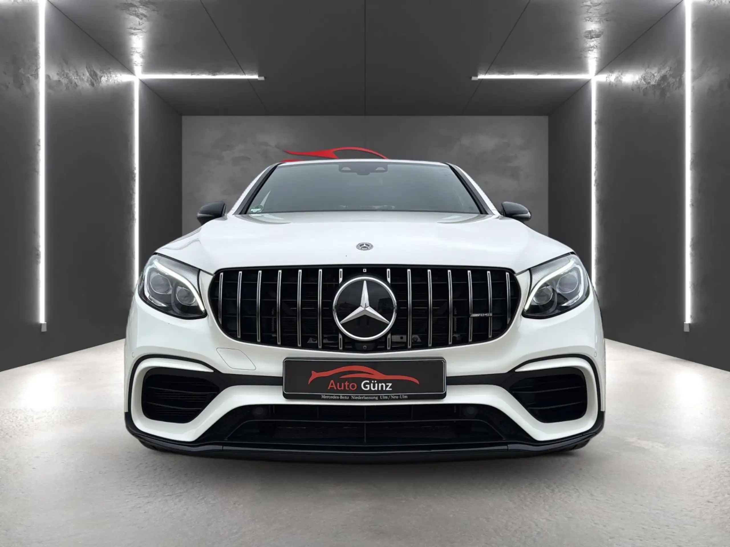 Mercedes-Benz - GLC 63 AMG