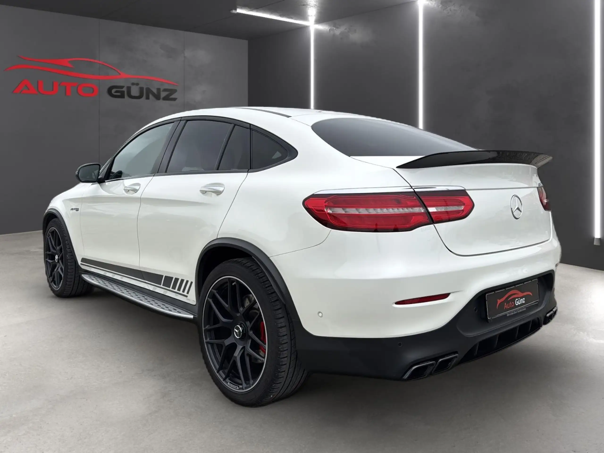 Mercedes-Benz - GLC 63 AMG