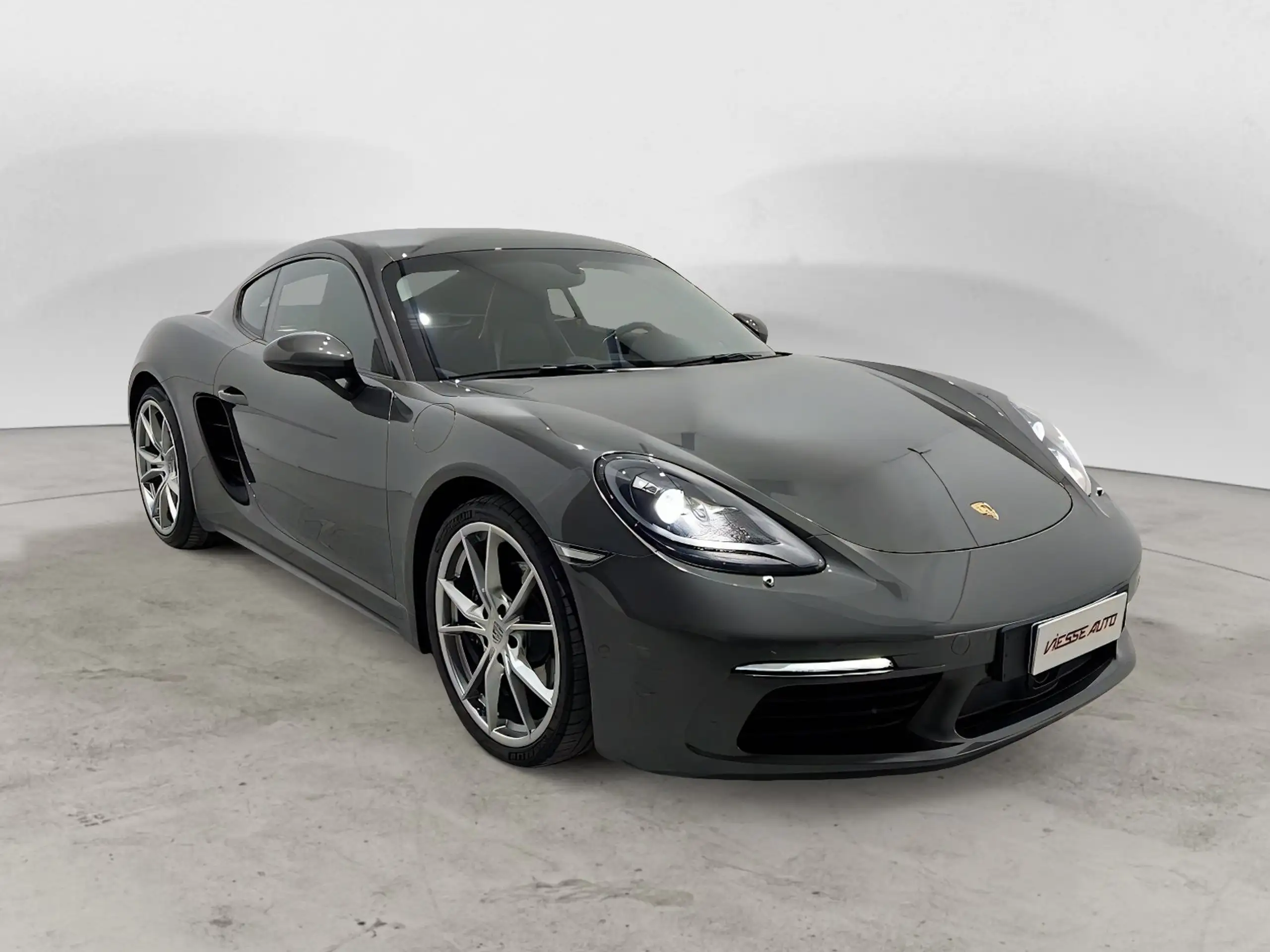 Porsche - Cayman