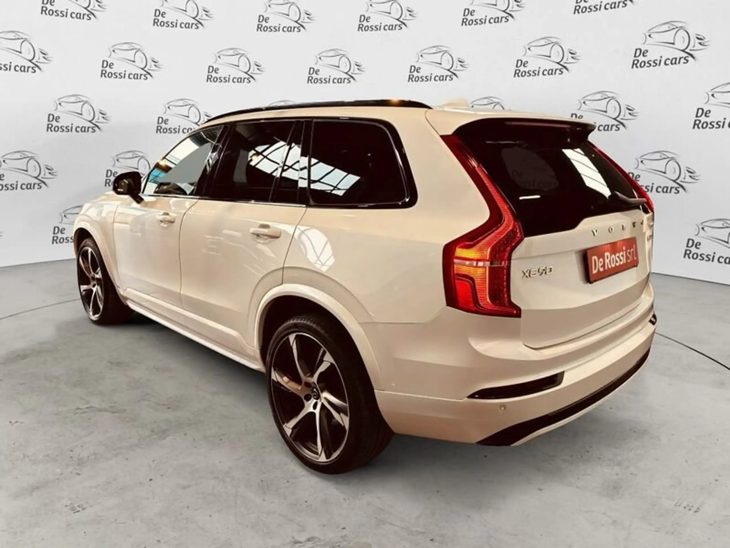 Volvo - XC90