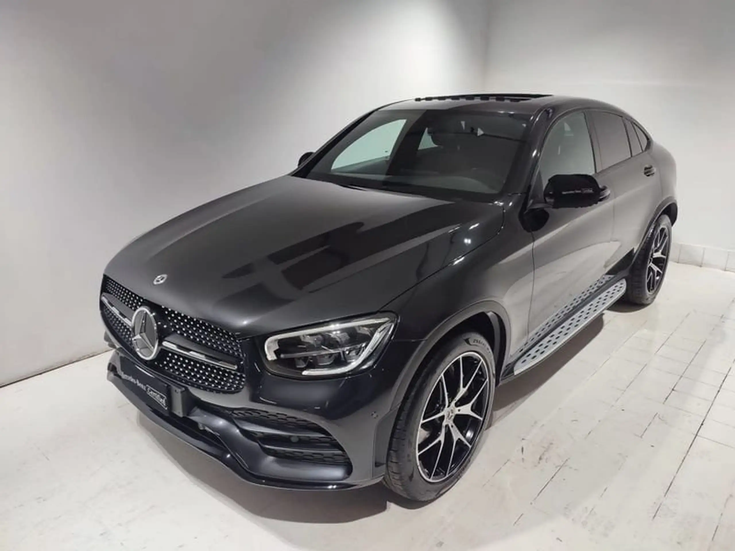 Mercedes-Benz - GLC 220