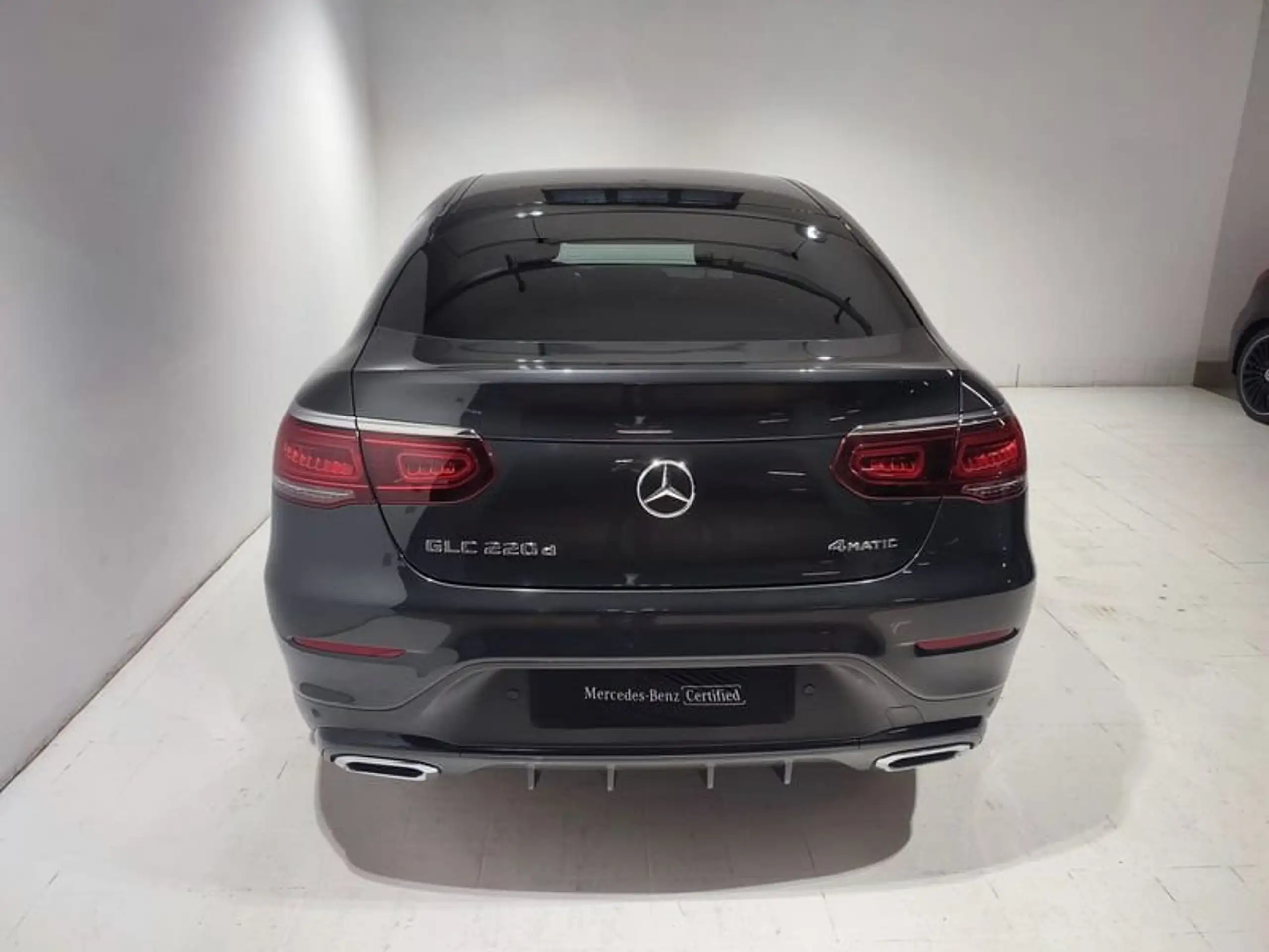 Mercedes-Benz - GLC 220