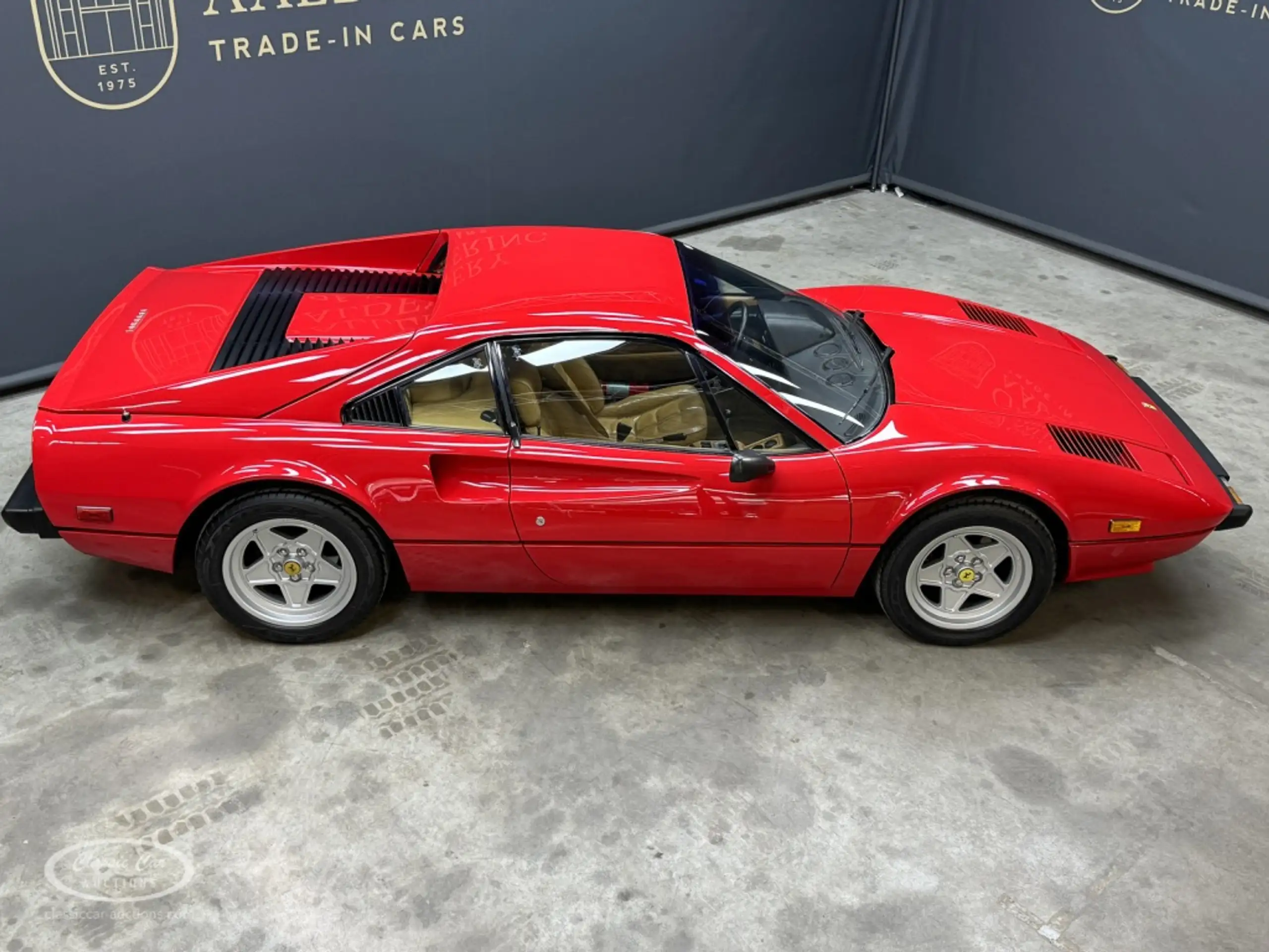 Ferrari - 308