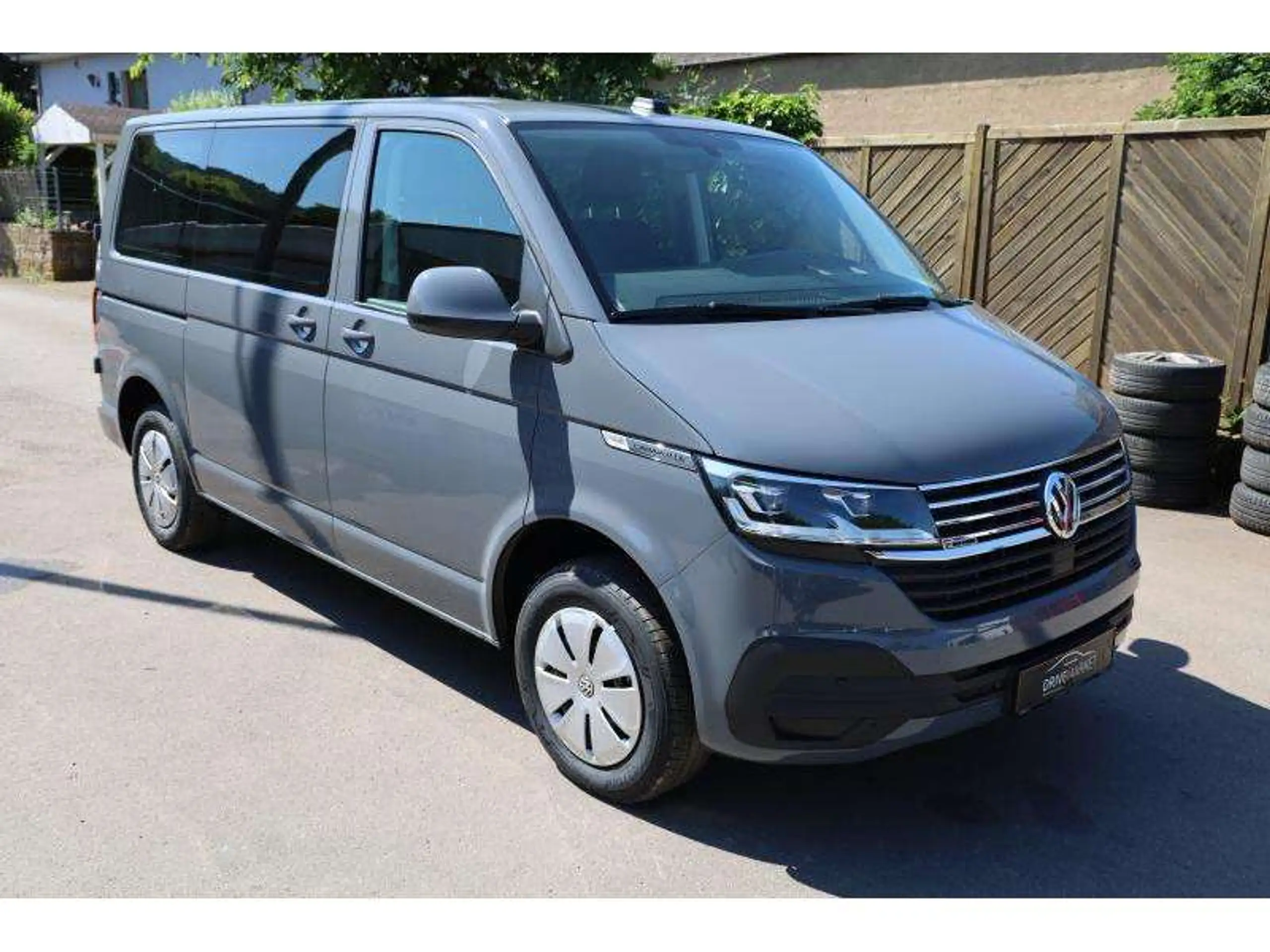 Volkswagen T6.1 Caravelle 2023