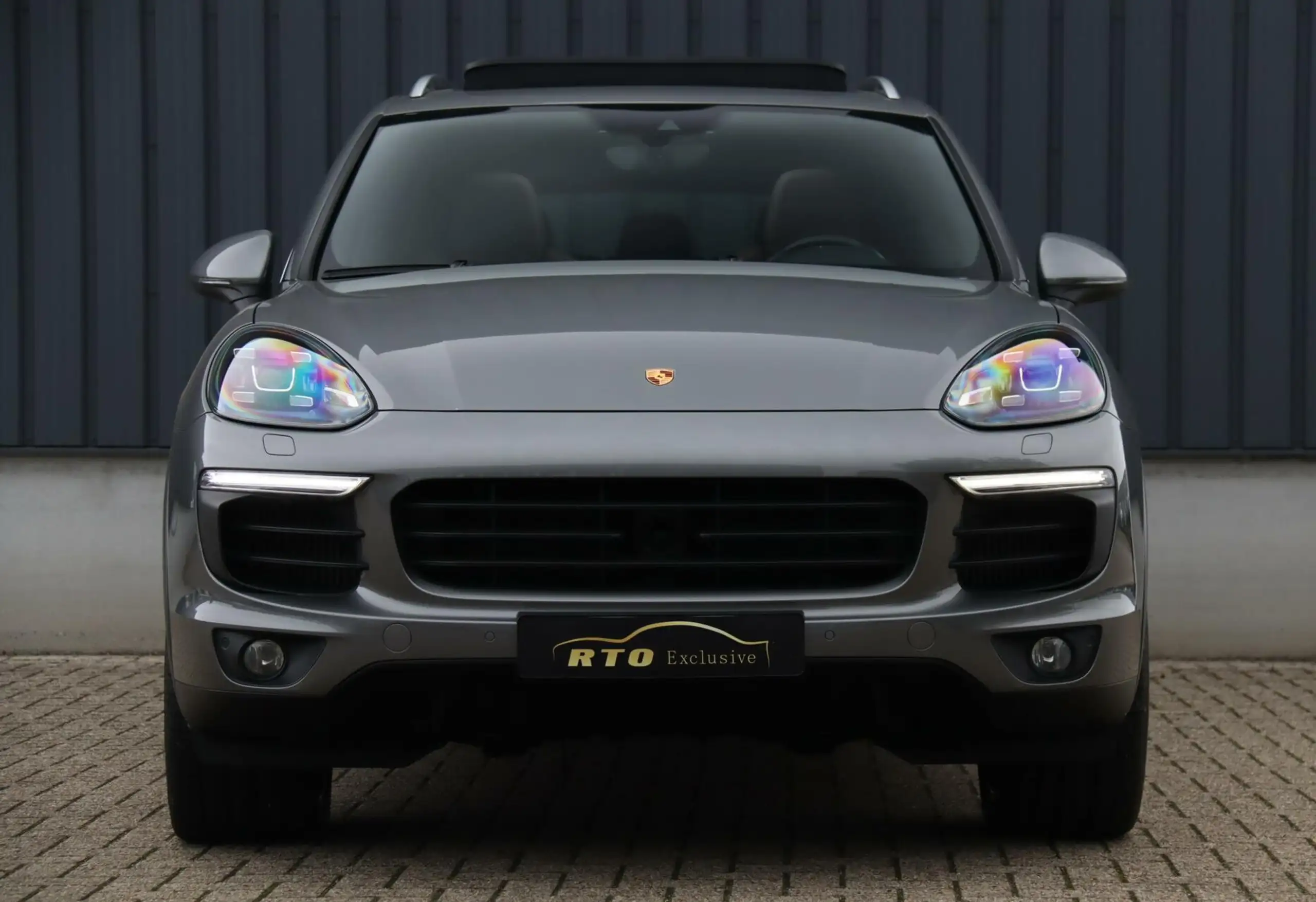 Porsche - Cayenne