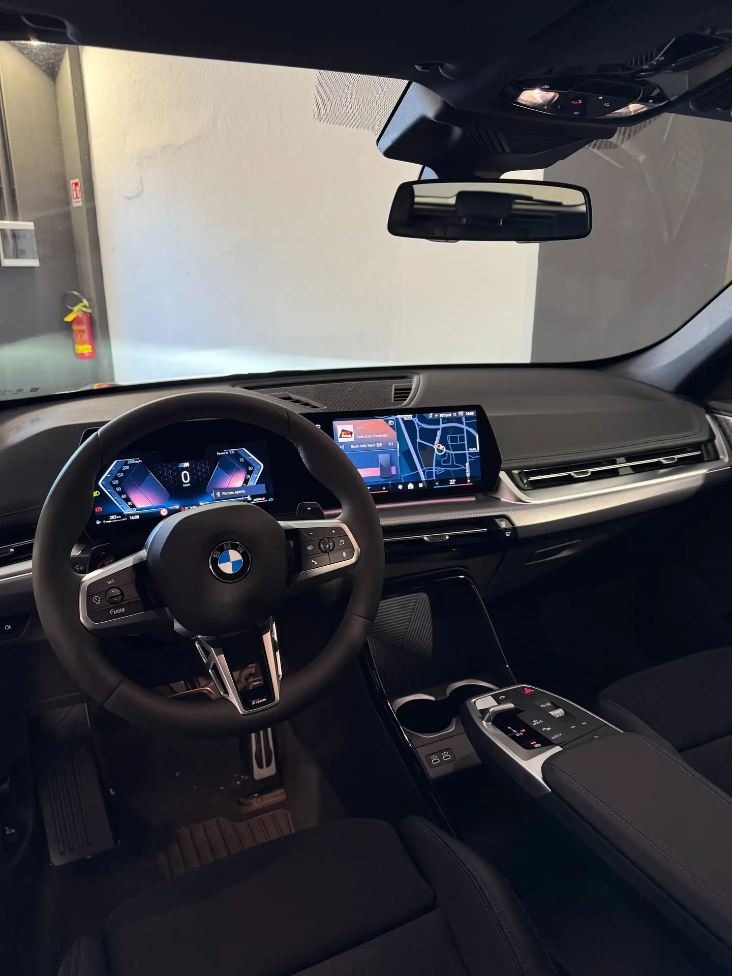 BMW - X1