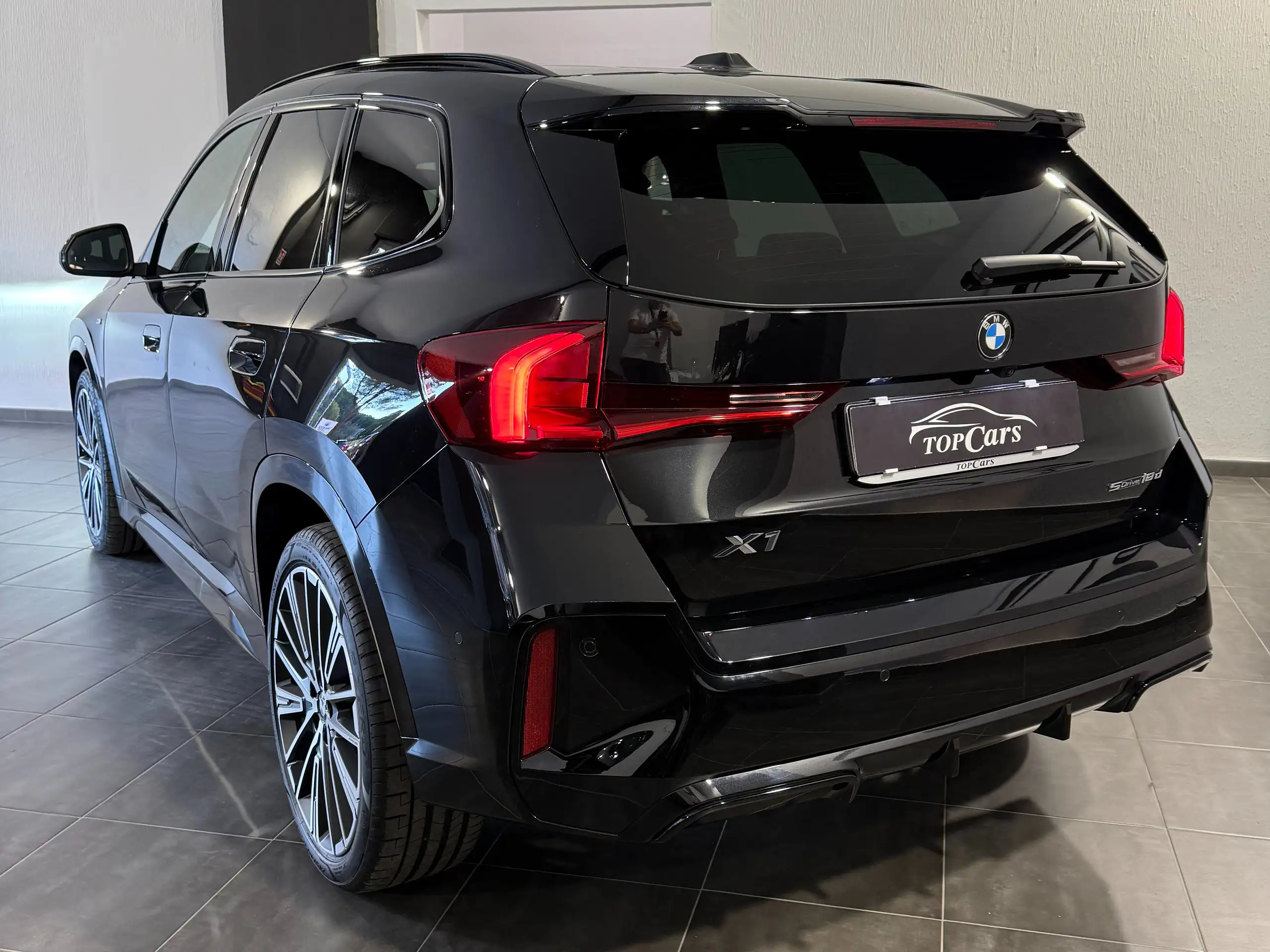 BMW - X1