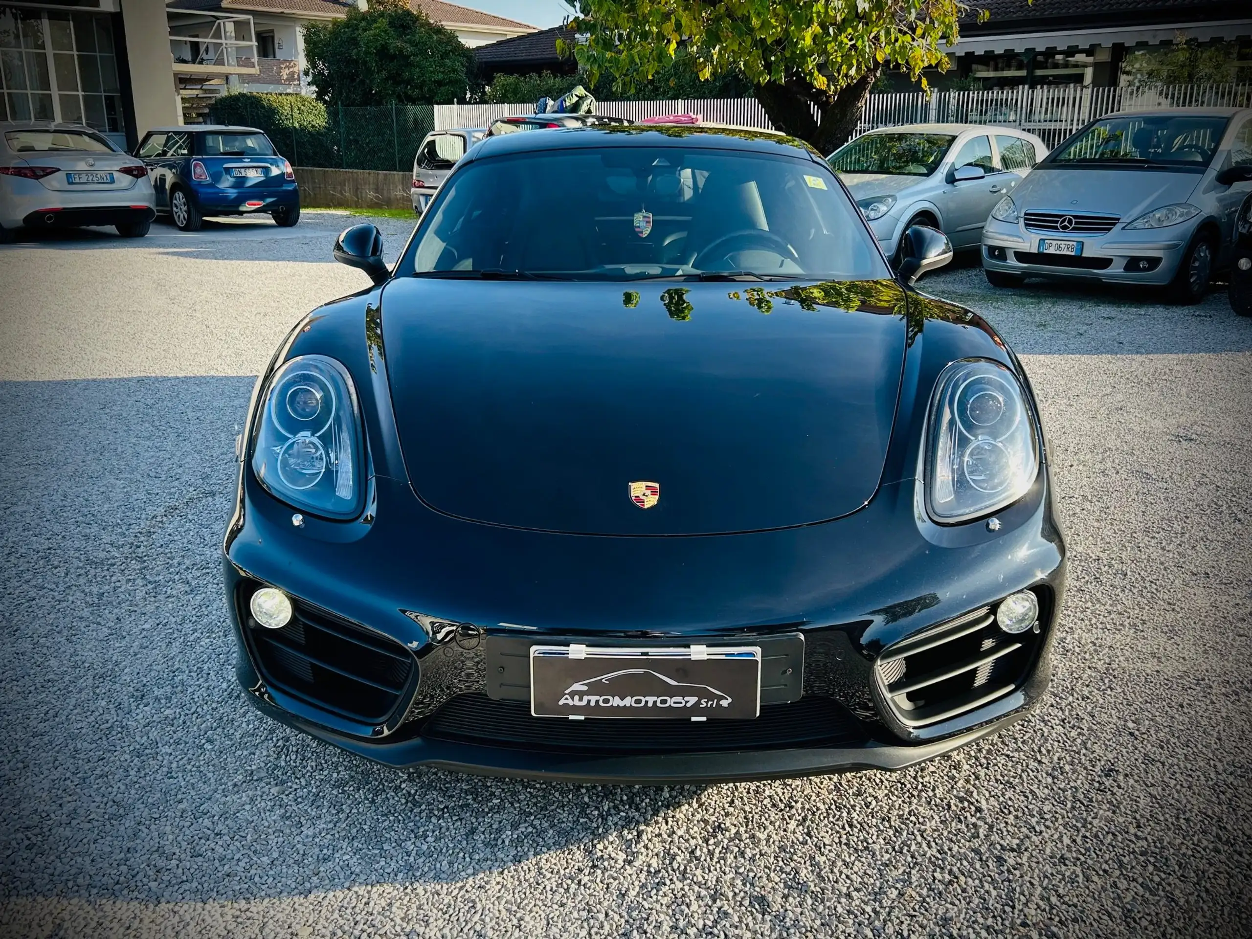 Porsche - Cayman