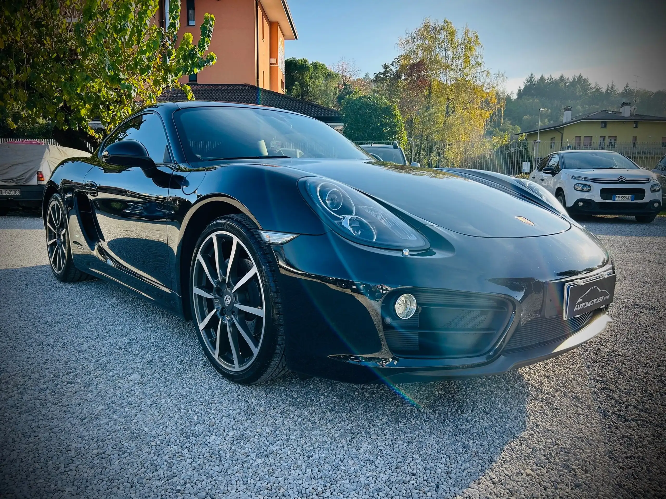 Porsche - Cayman