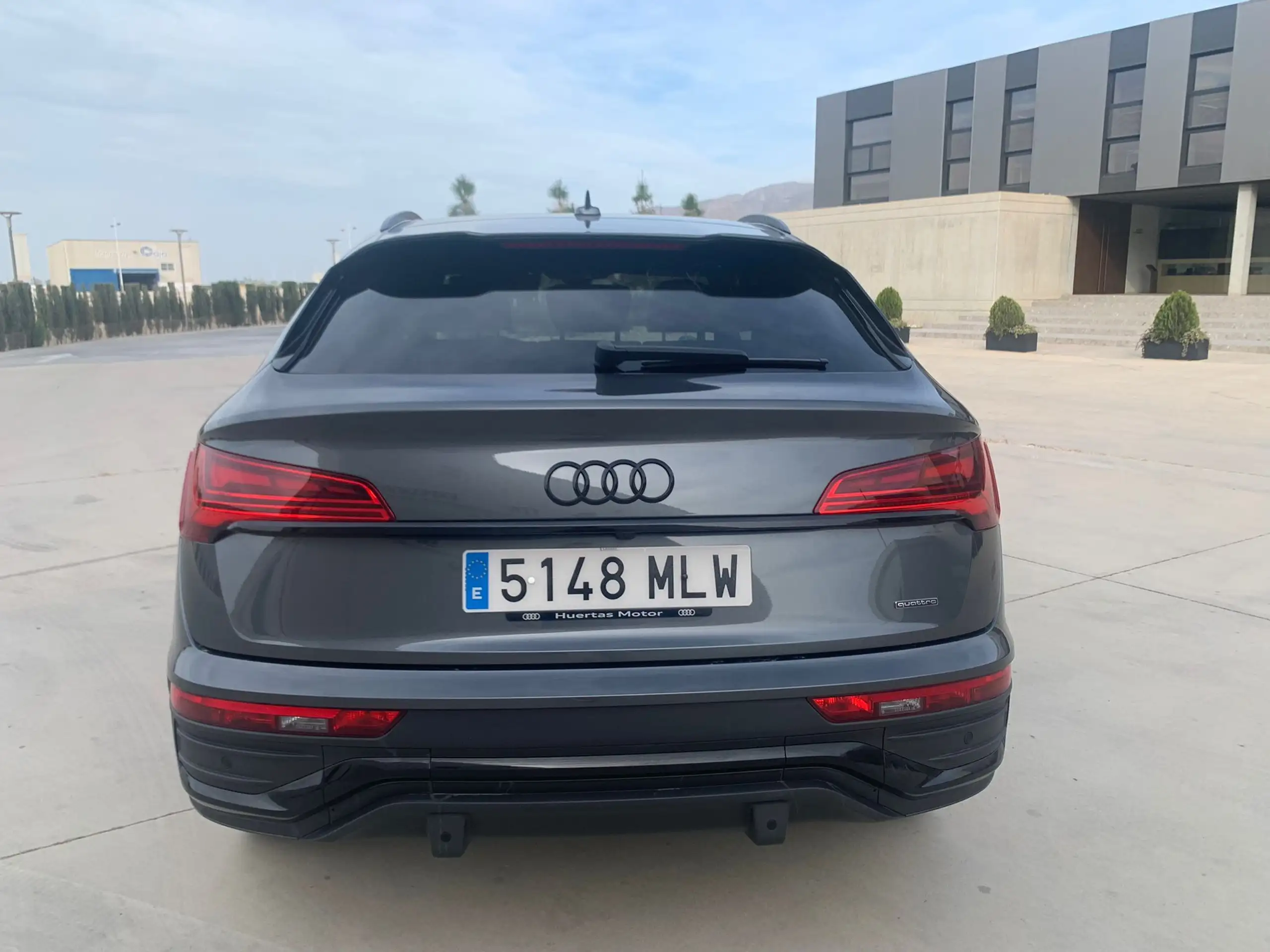 Audi - Q5