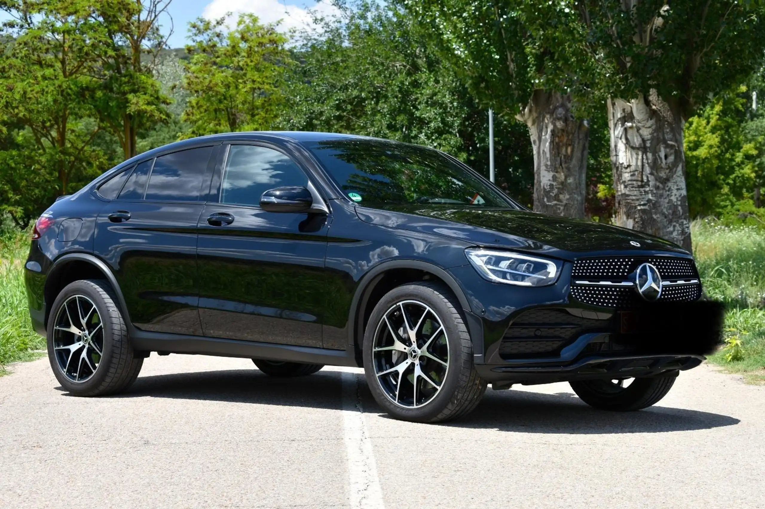 Mercedes-Benz - GLC 300