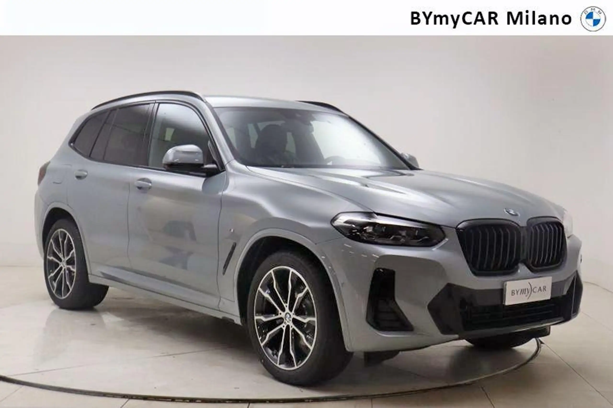 BMW - X3