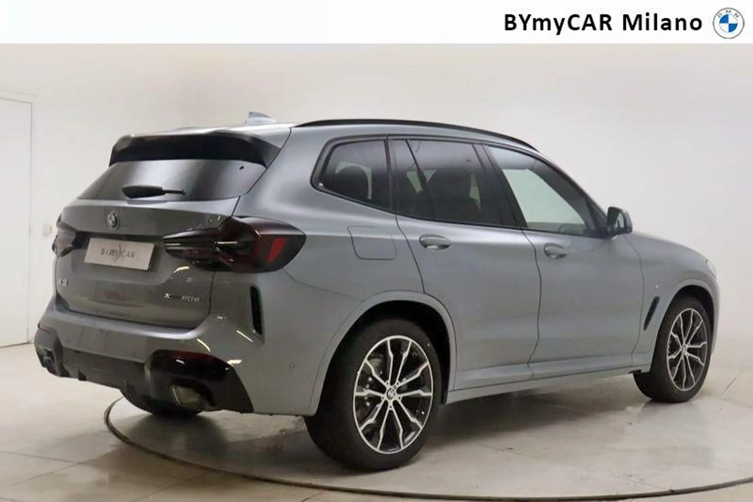 BMW - X3