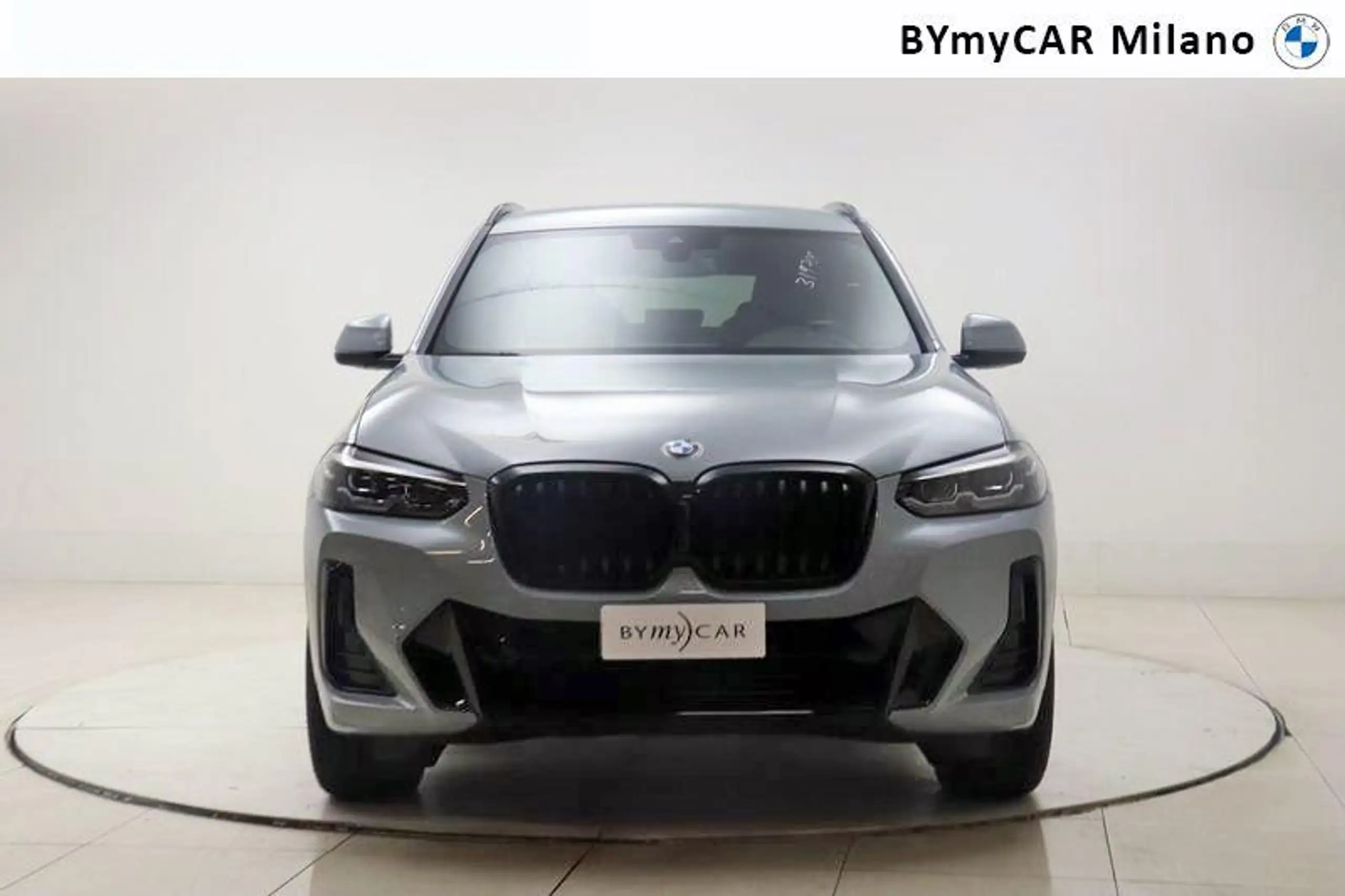 BMW - X3