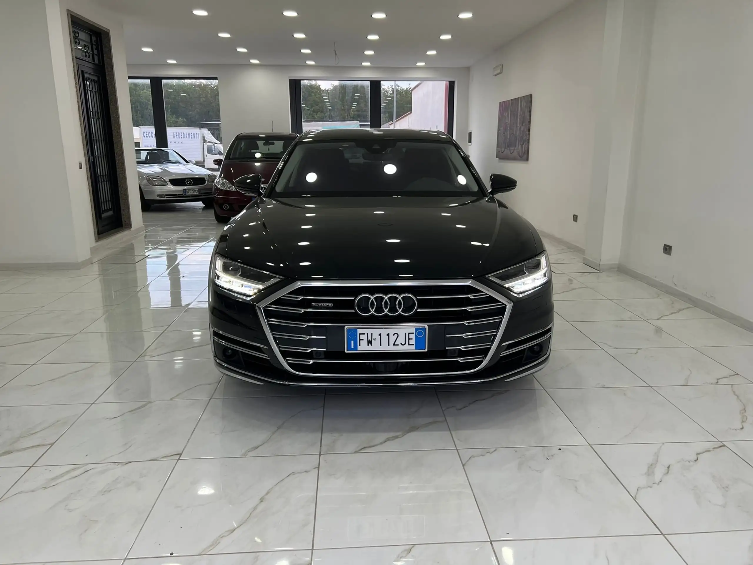 Audi - A8