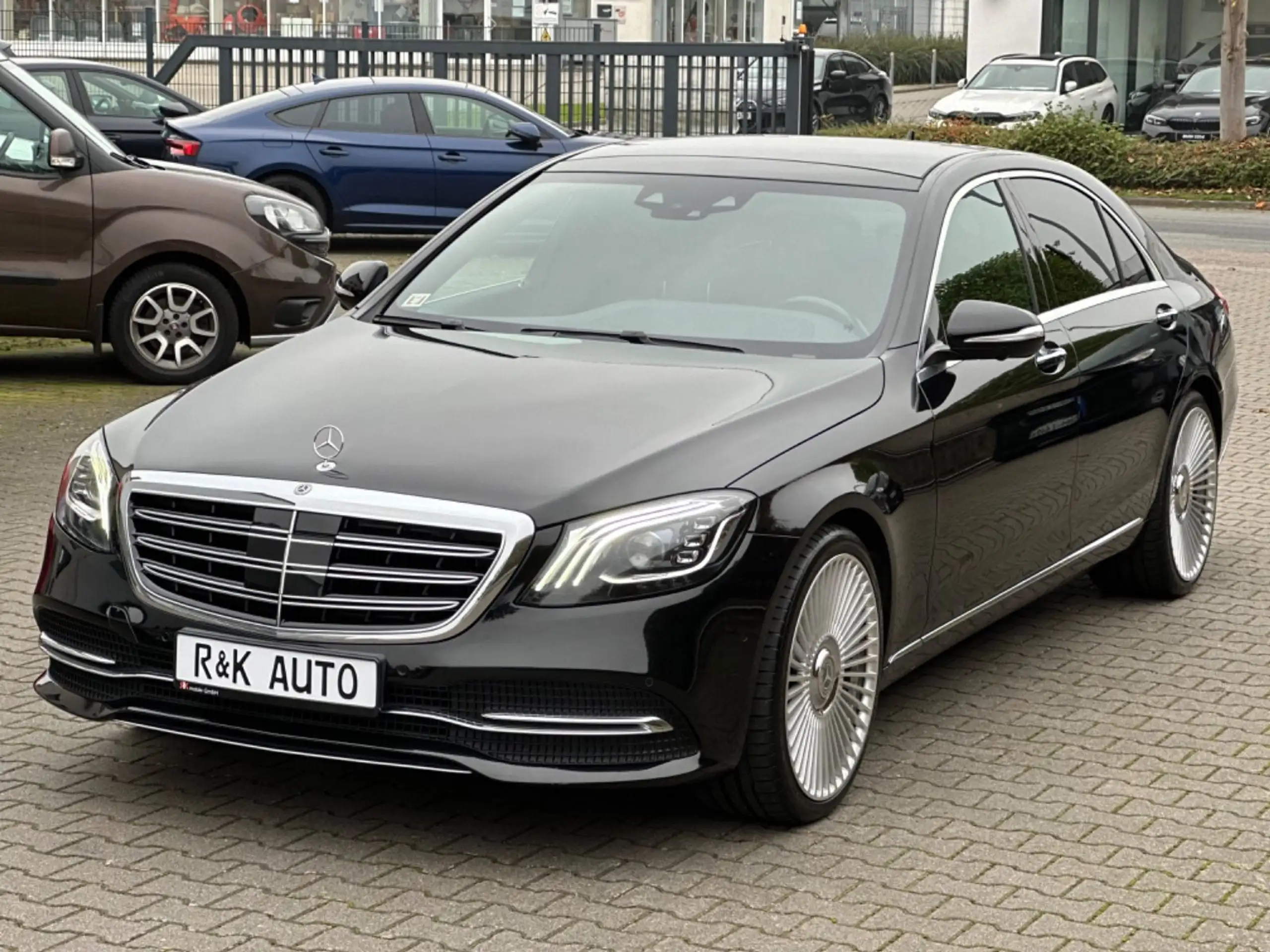 Mercedes-Benz - S 350