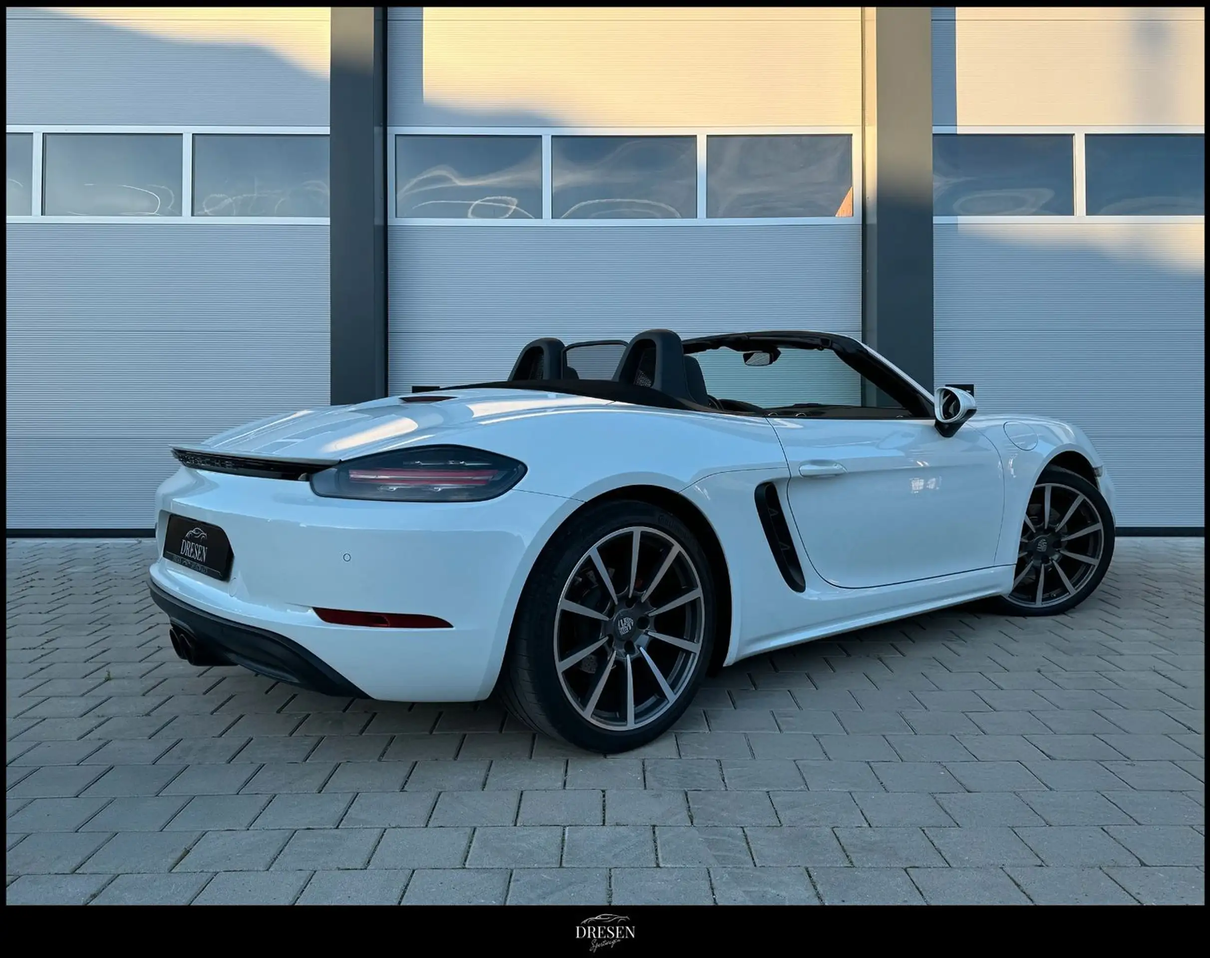 Porsche - Boxster