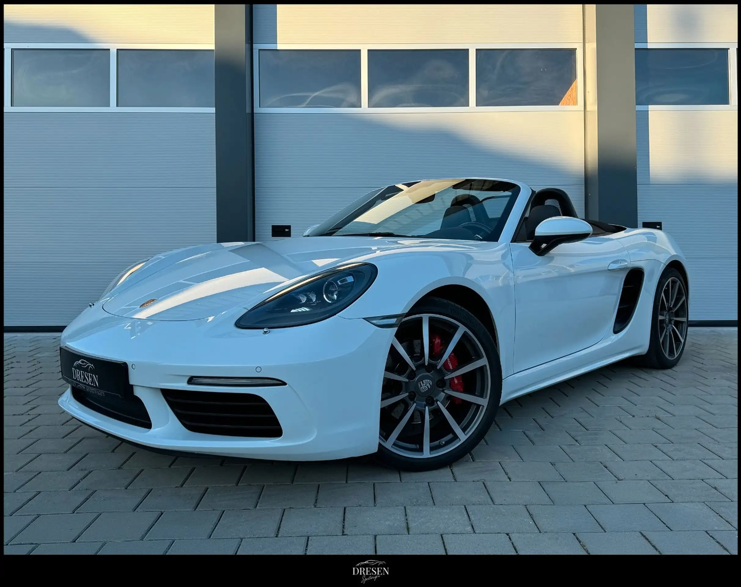 Porsche - Boxster