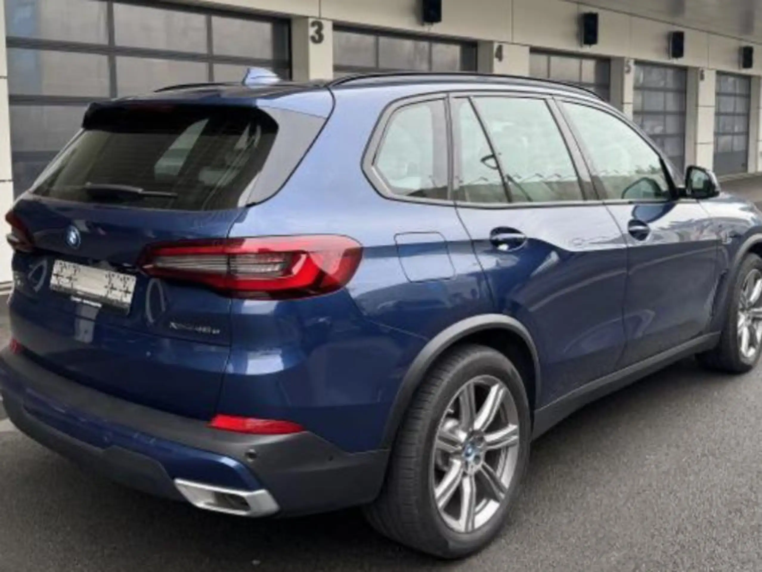 BMW - X5