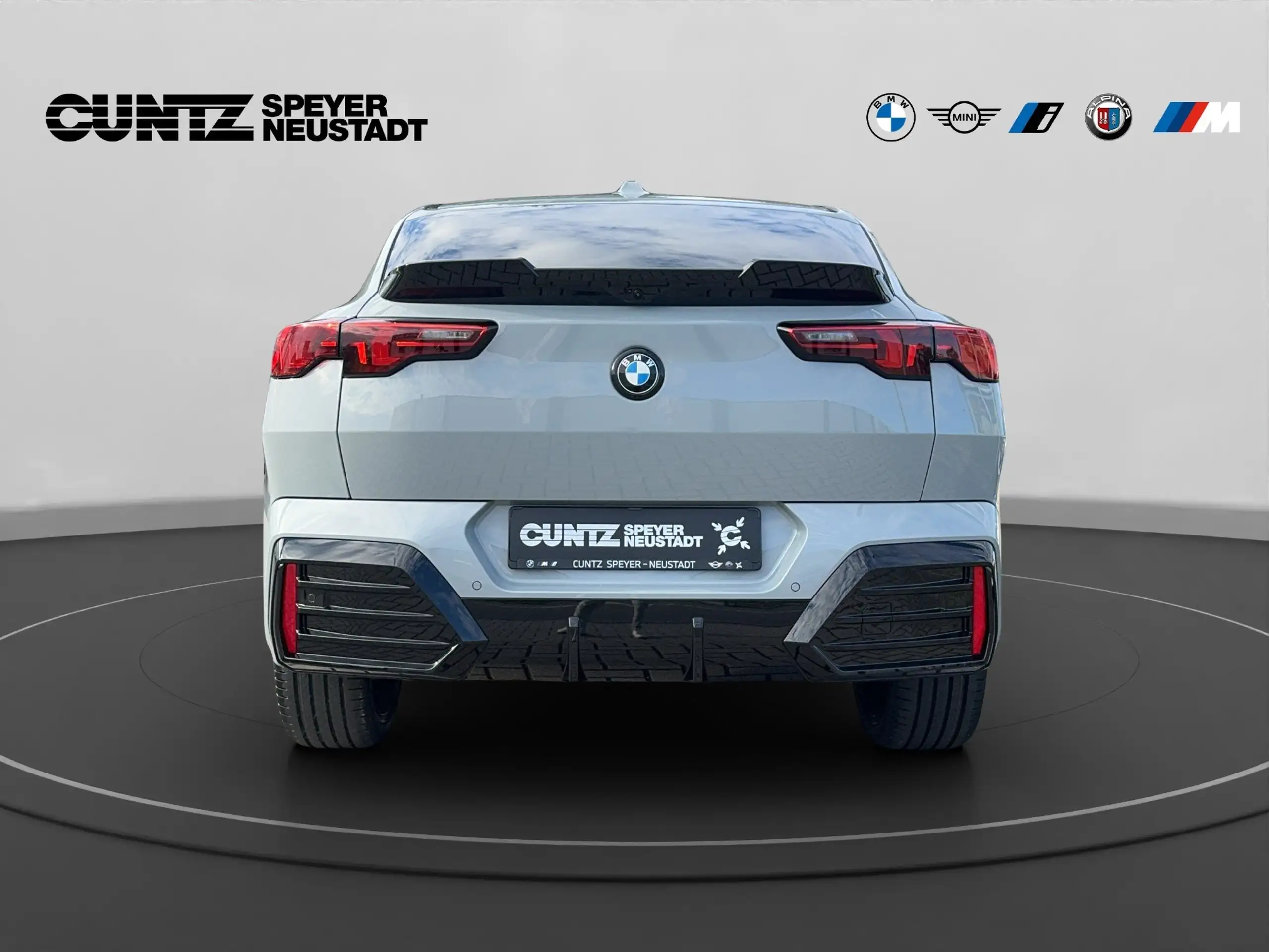 BMW - X2