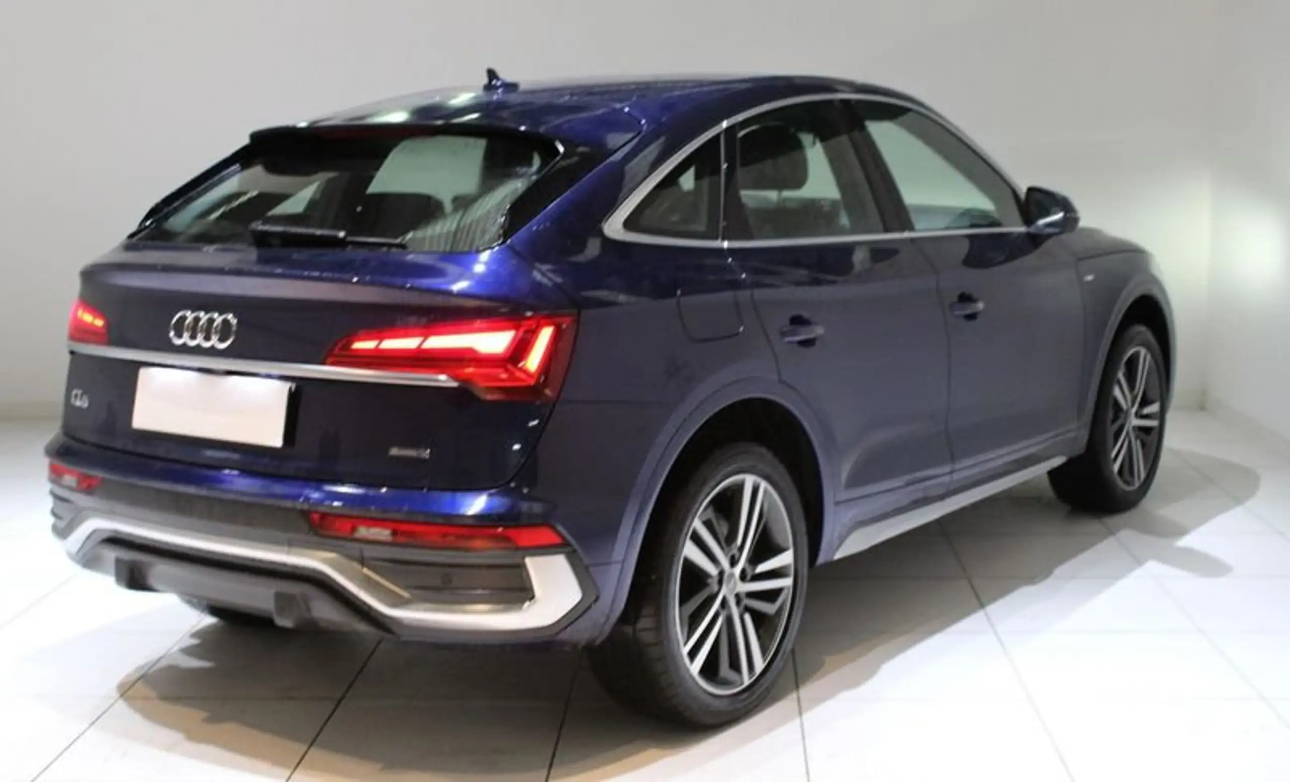 Audi - Q5