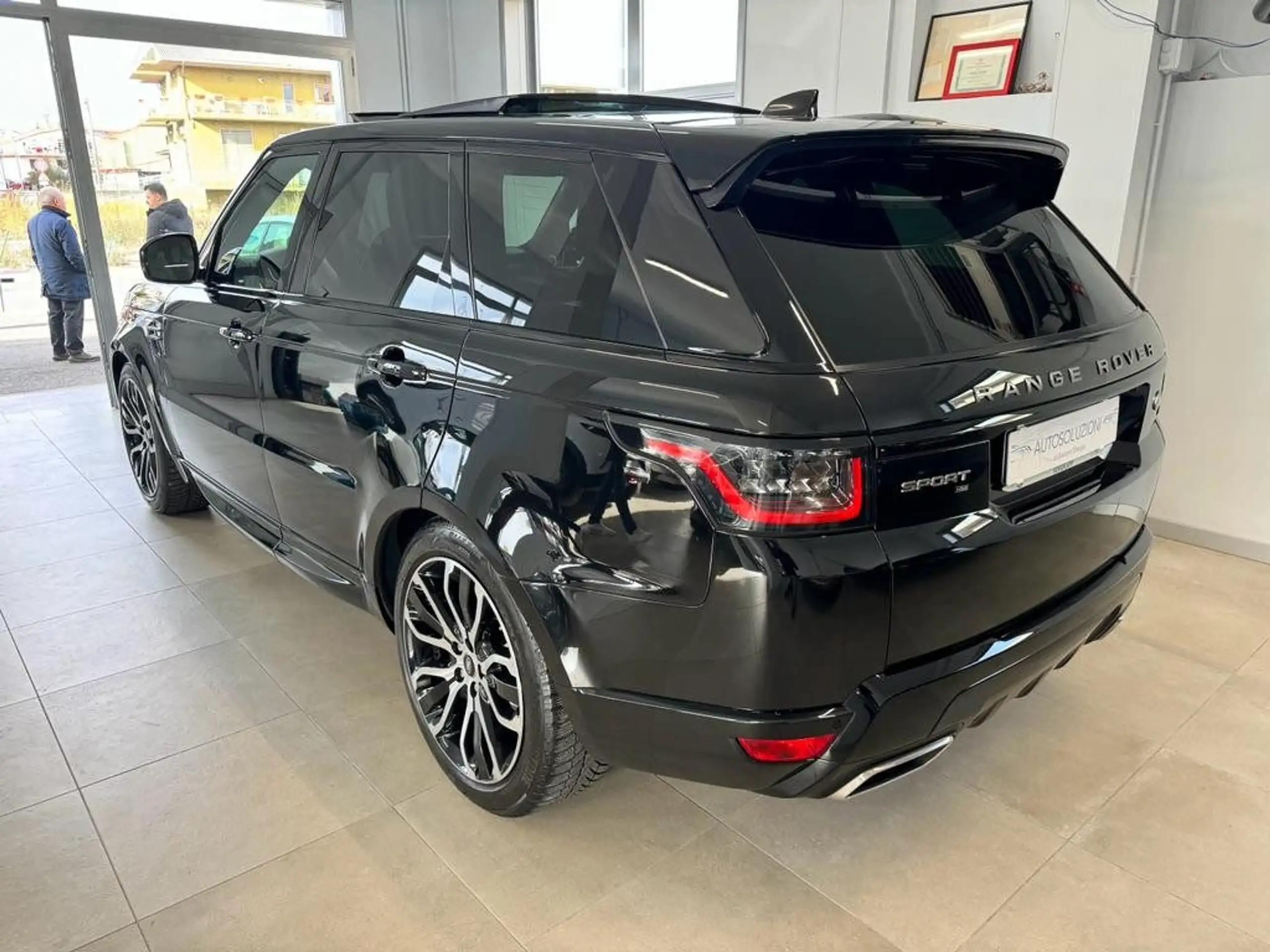 Land Rover - Range Rover Sport