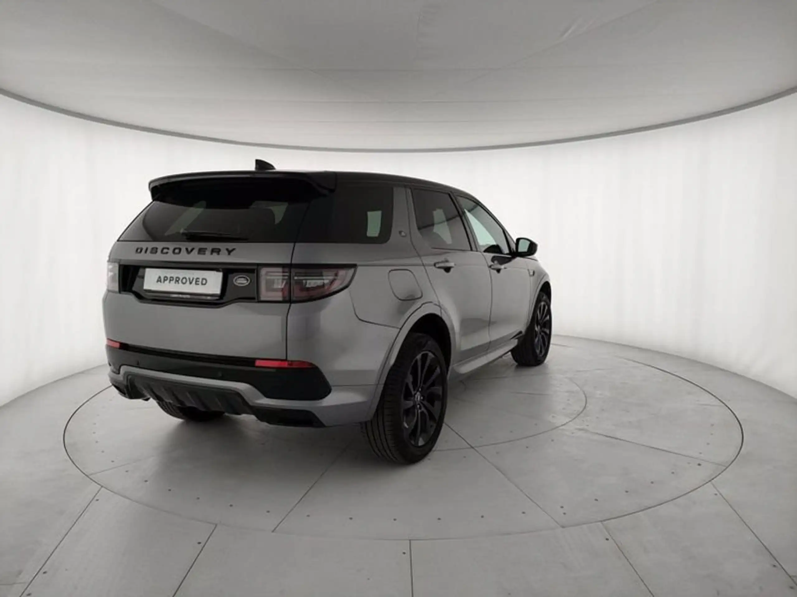 Land Rover - Discovery Sport