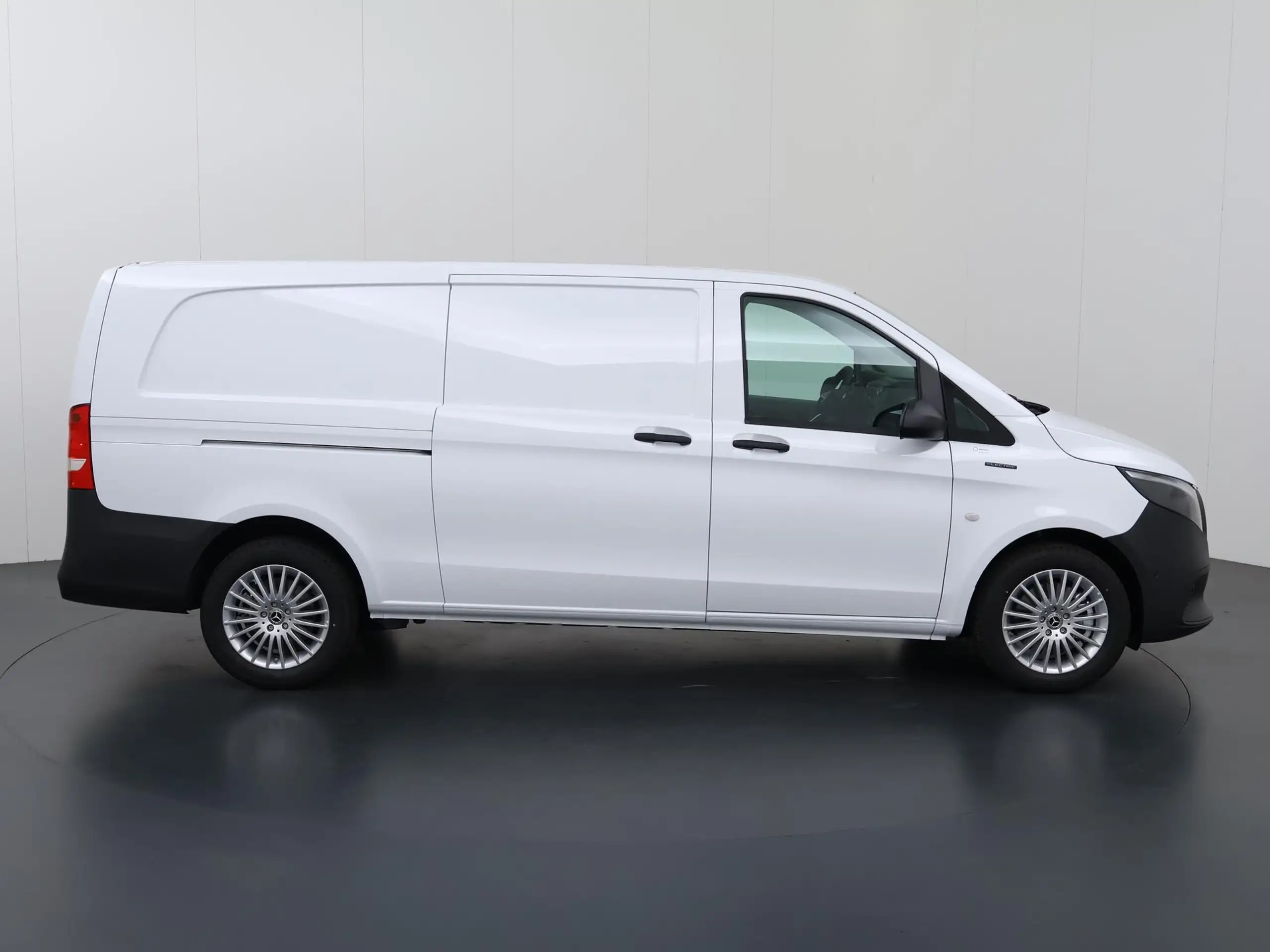 Mercedes-Benz - Vito