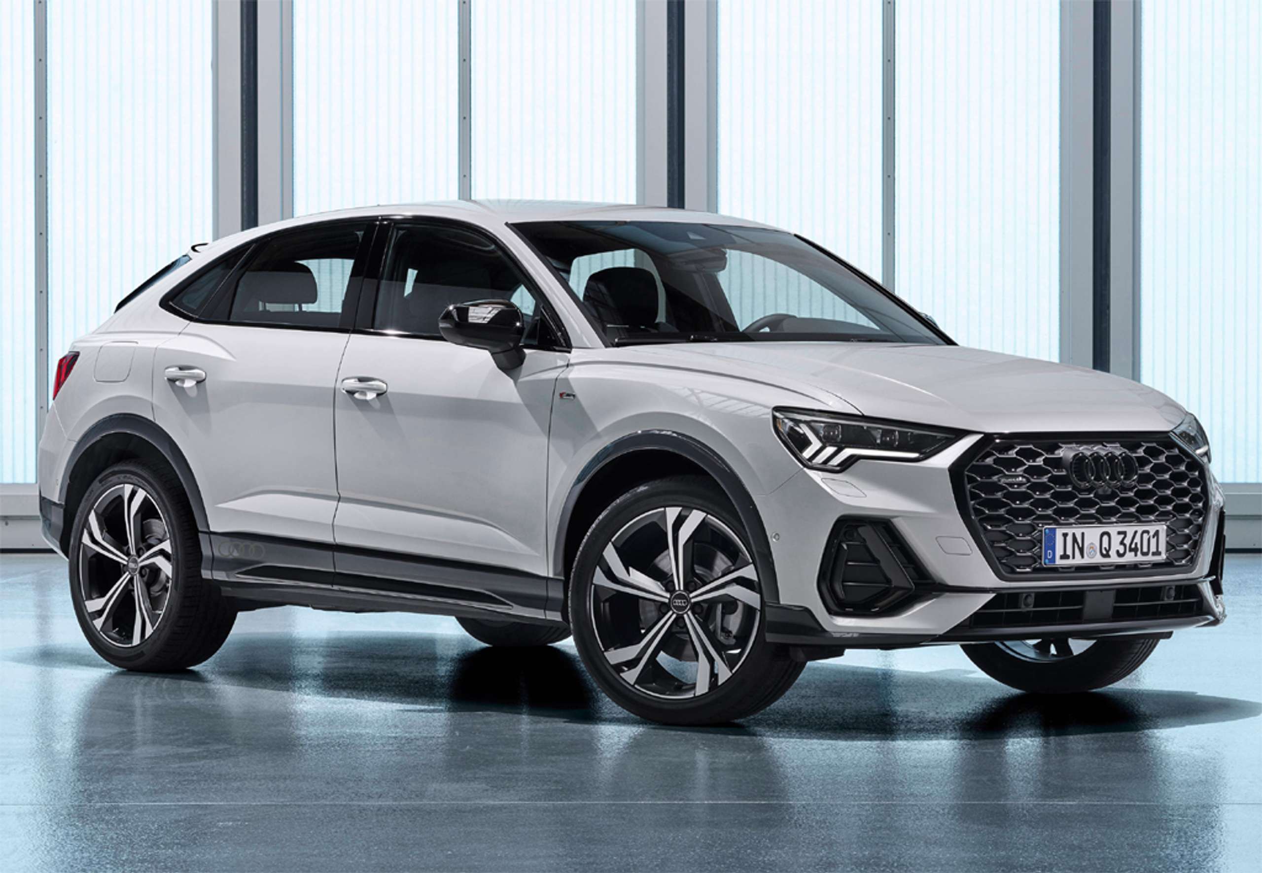 Audi - Q3