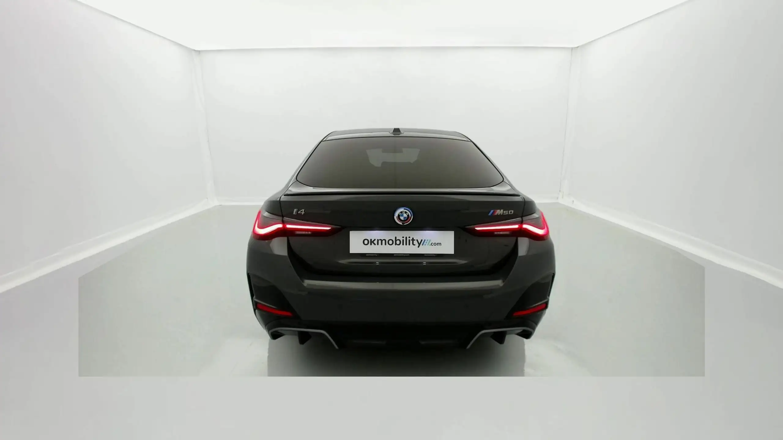 BMW - i4