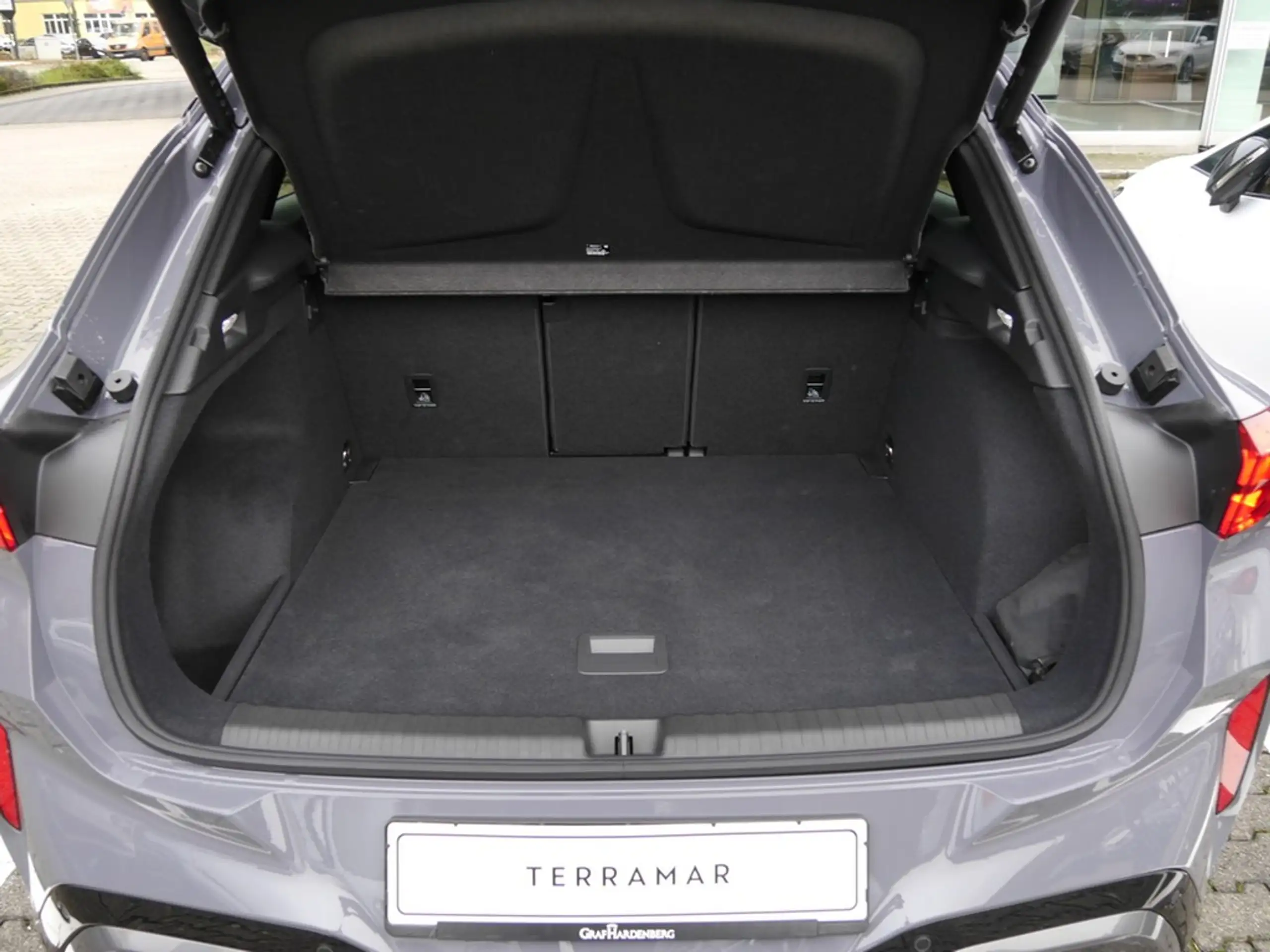 CUPRA - Terramar