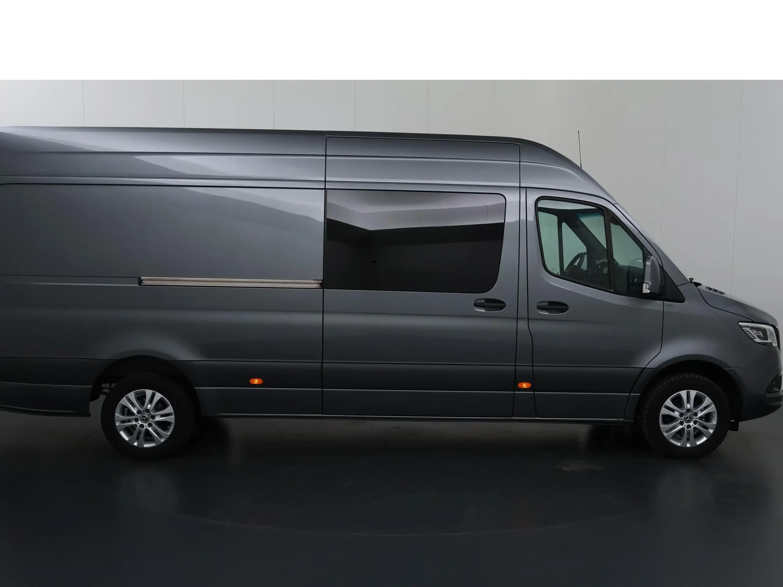 Mercedes-Benz - Sprinter