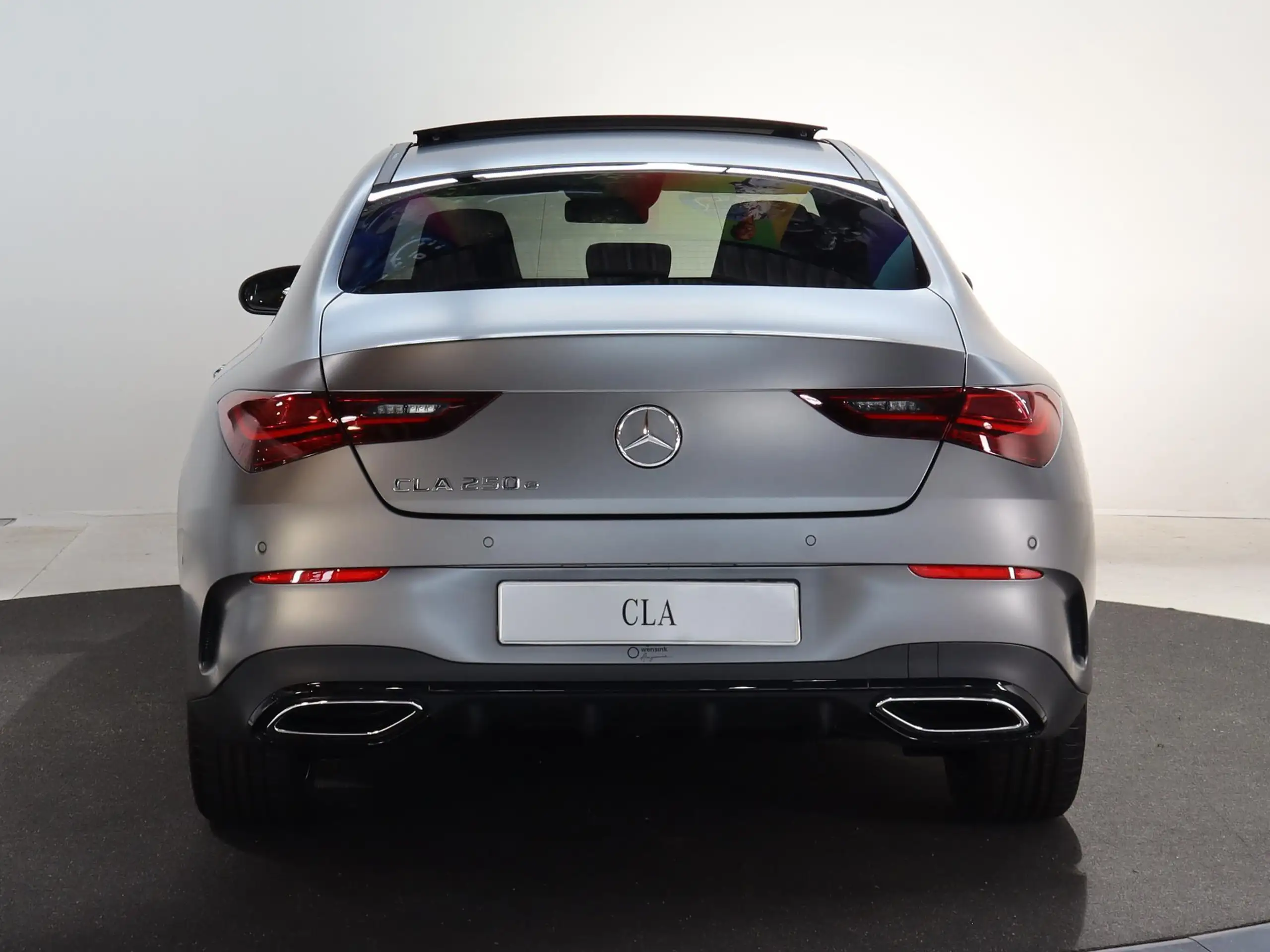 Mercedes-Benz - CLA 250