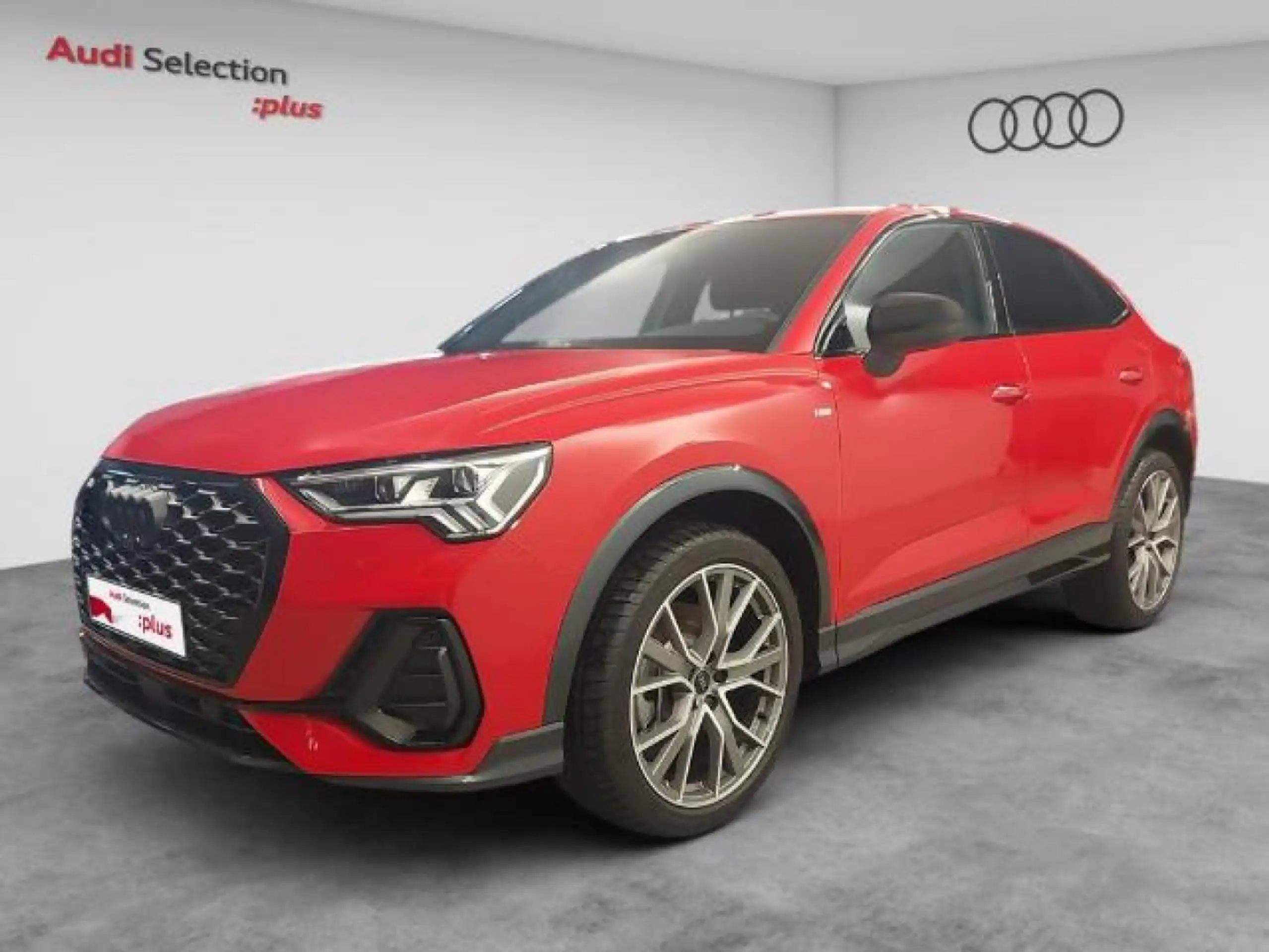 Audi - Q3