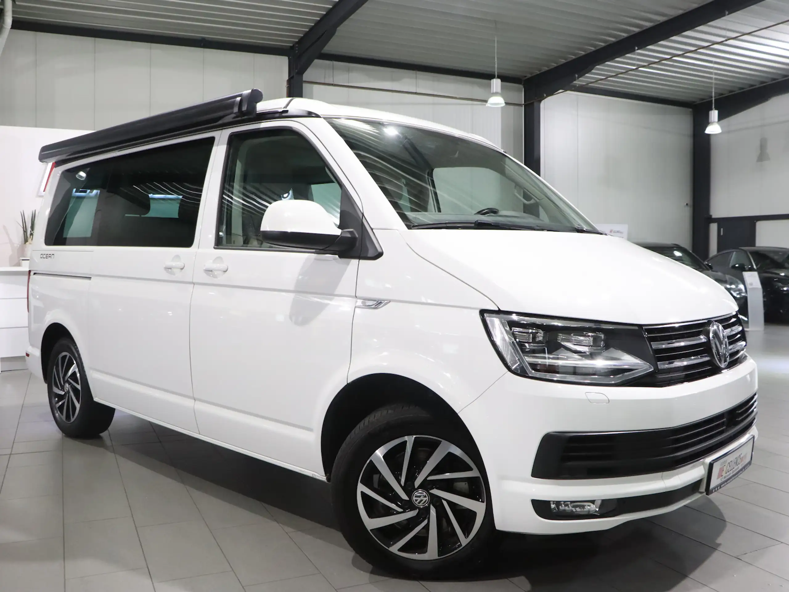 Volkswagen - T6 California