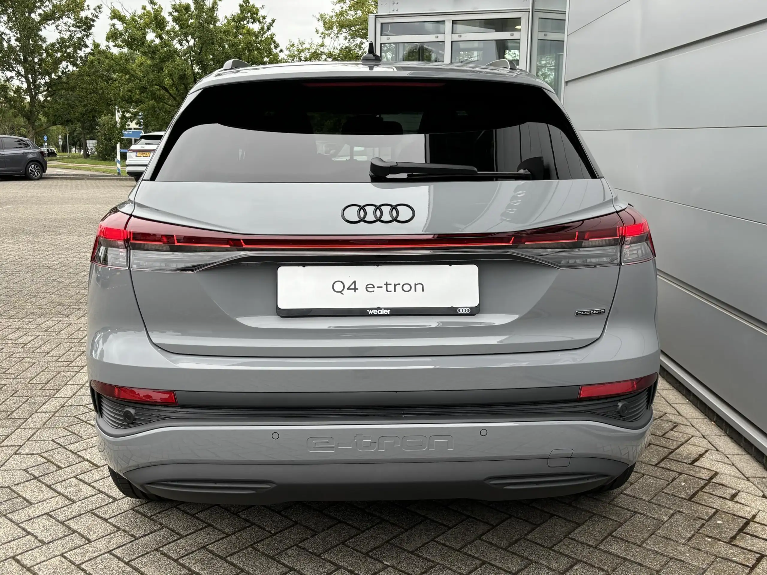 Audi - Q4 e-tron