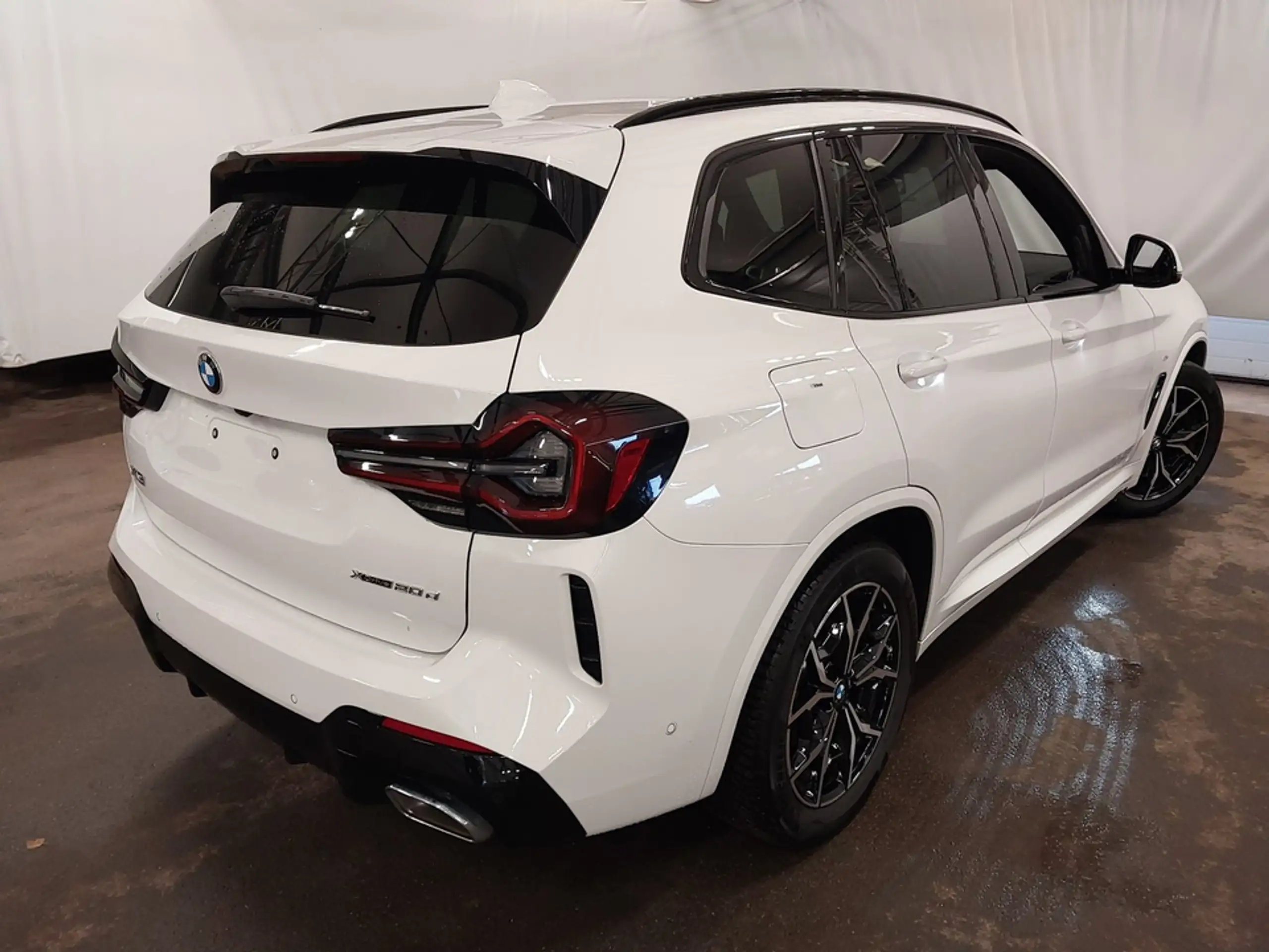 BMW - X3