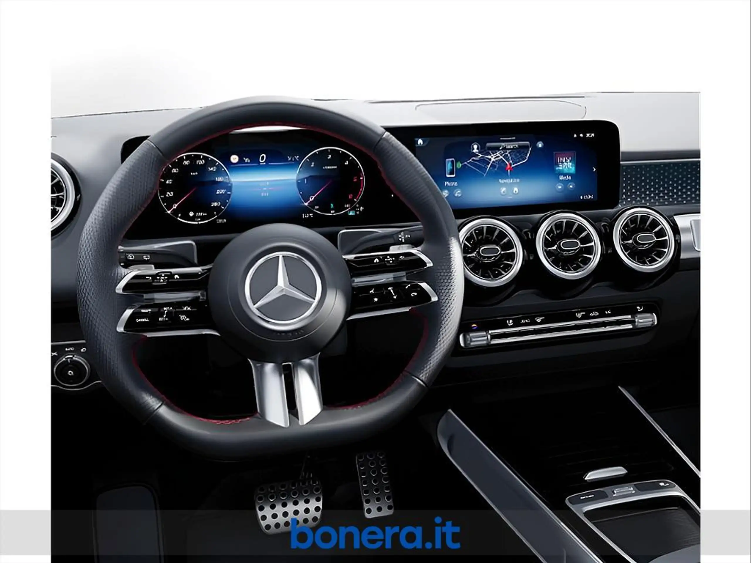 Mercedes-Benz - GLB 200