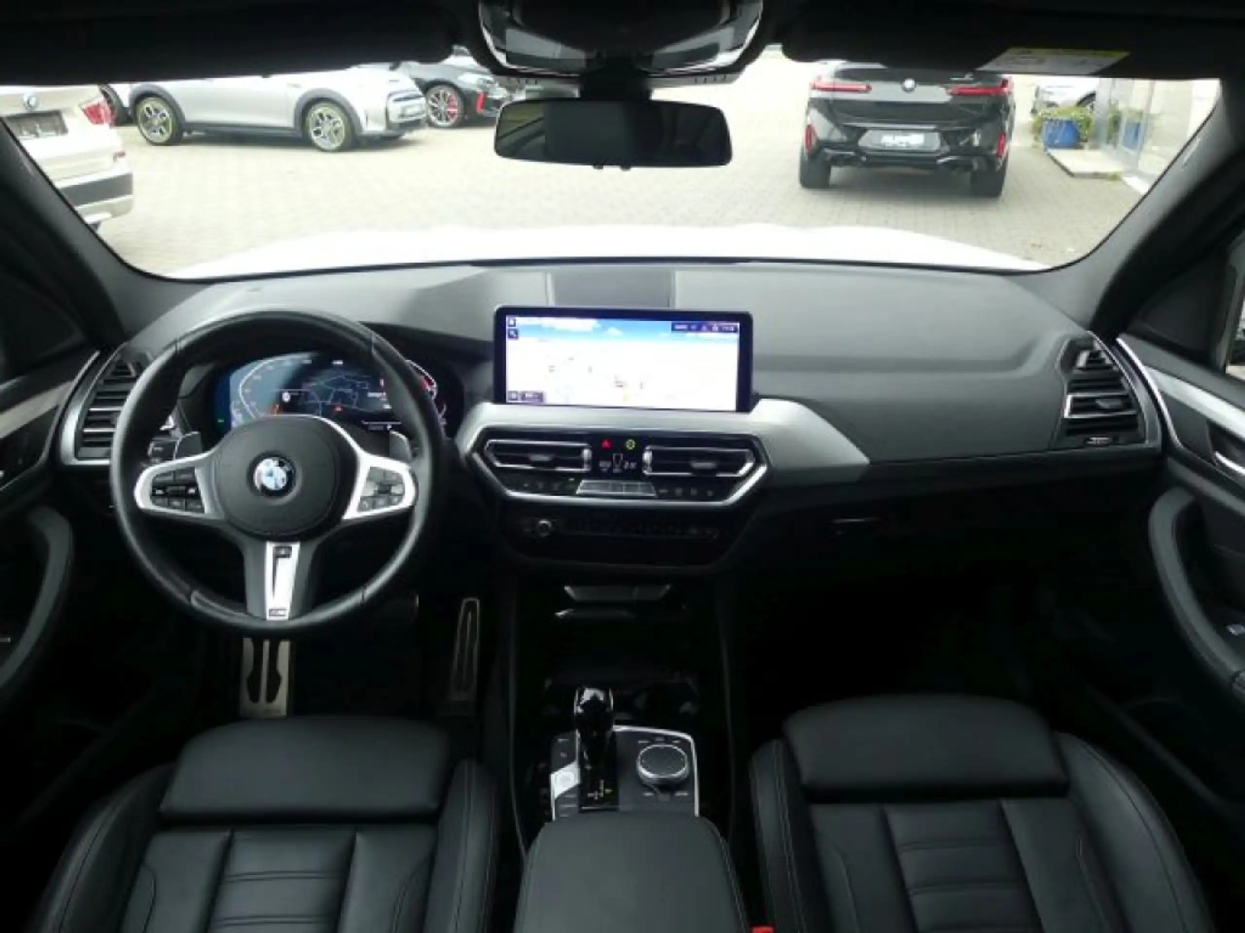 BMW - X3