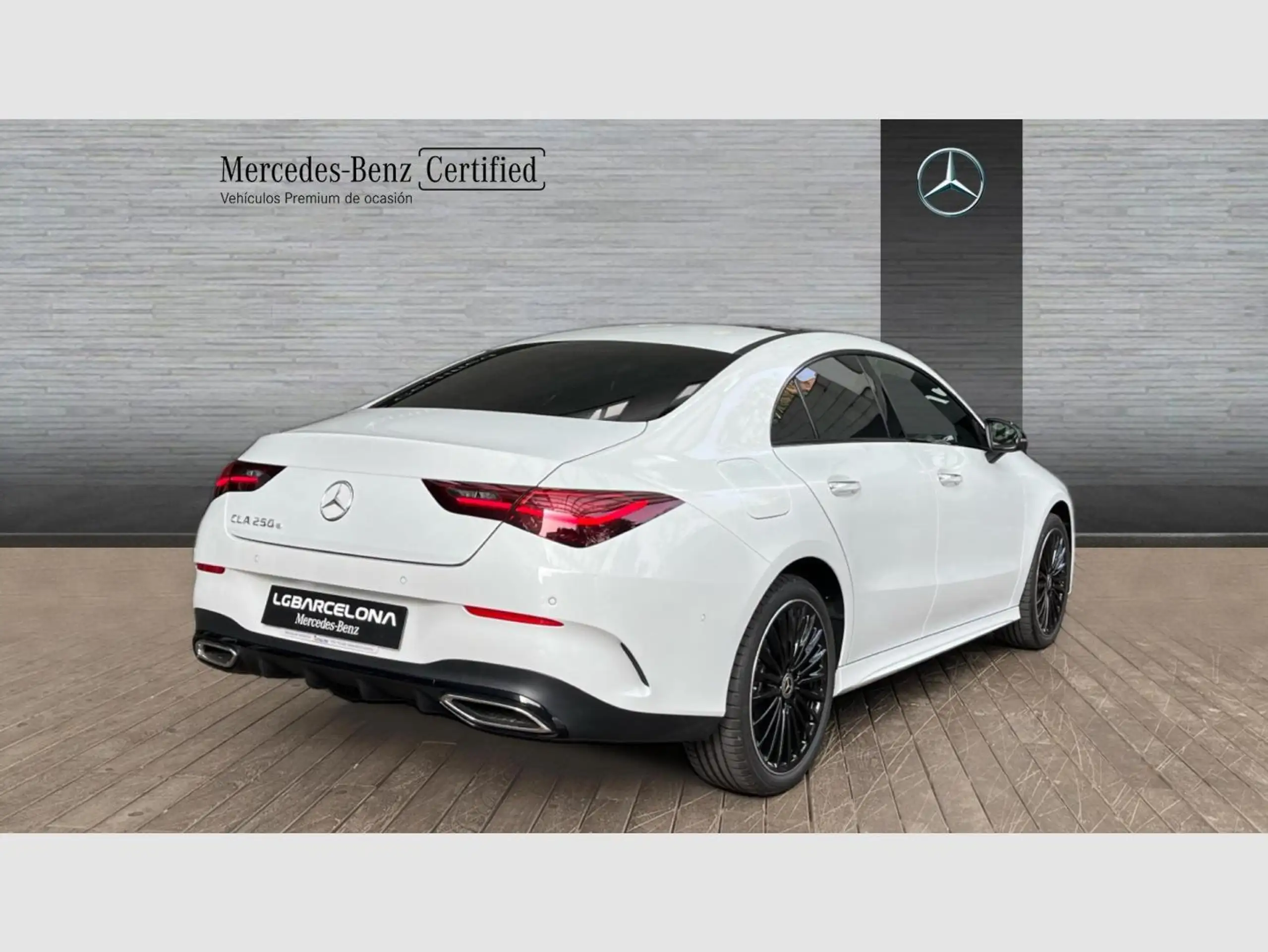 Mercedes-Benz - CLA 250