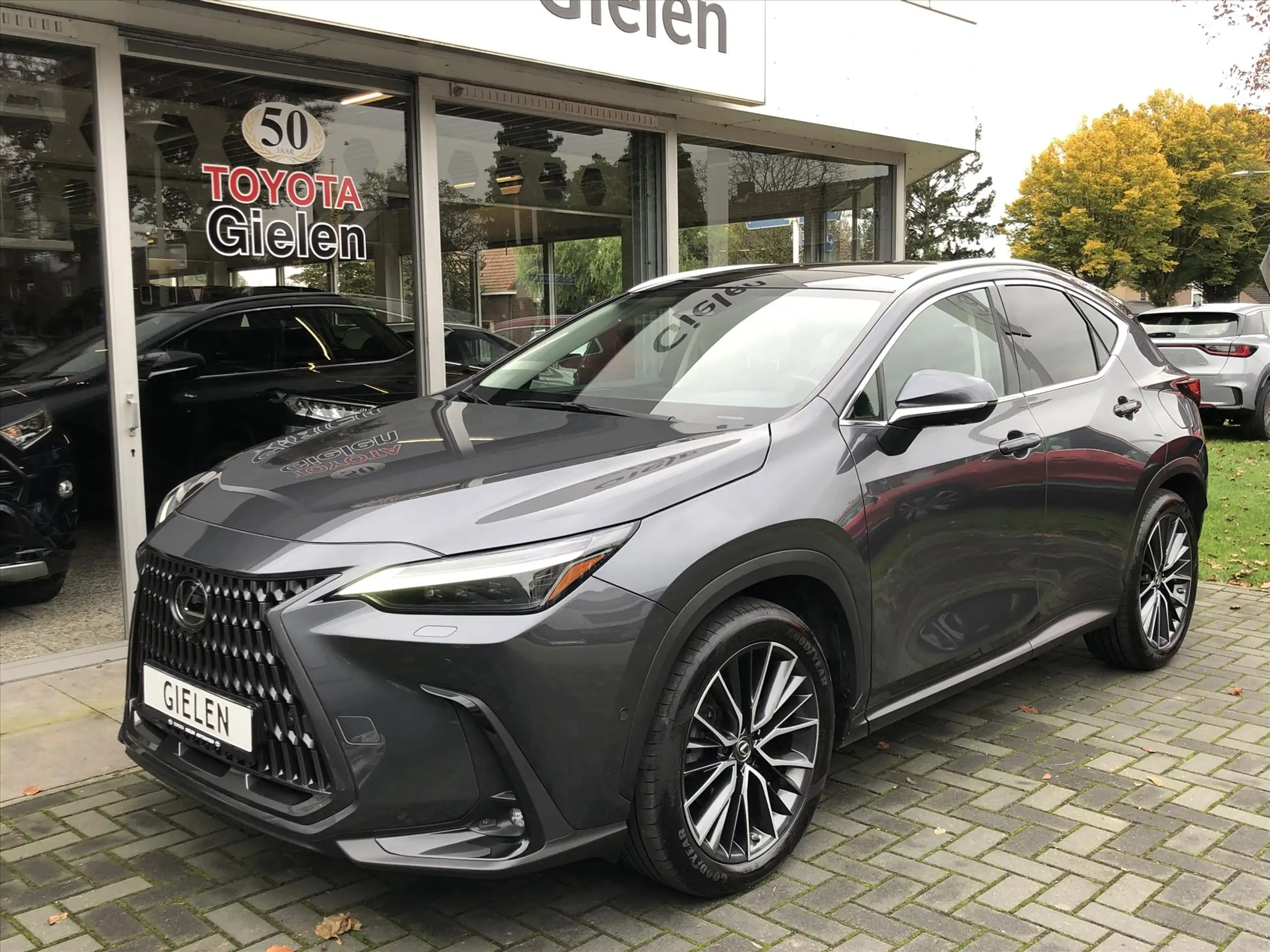 Lexus - NX 350h