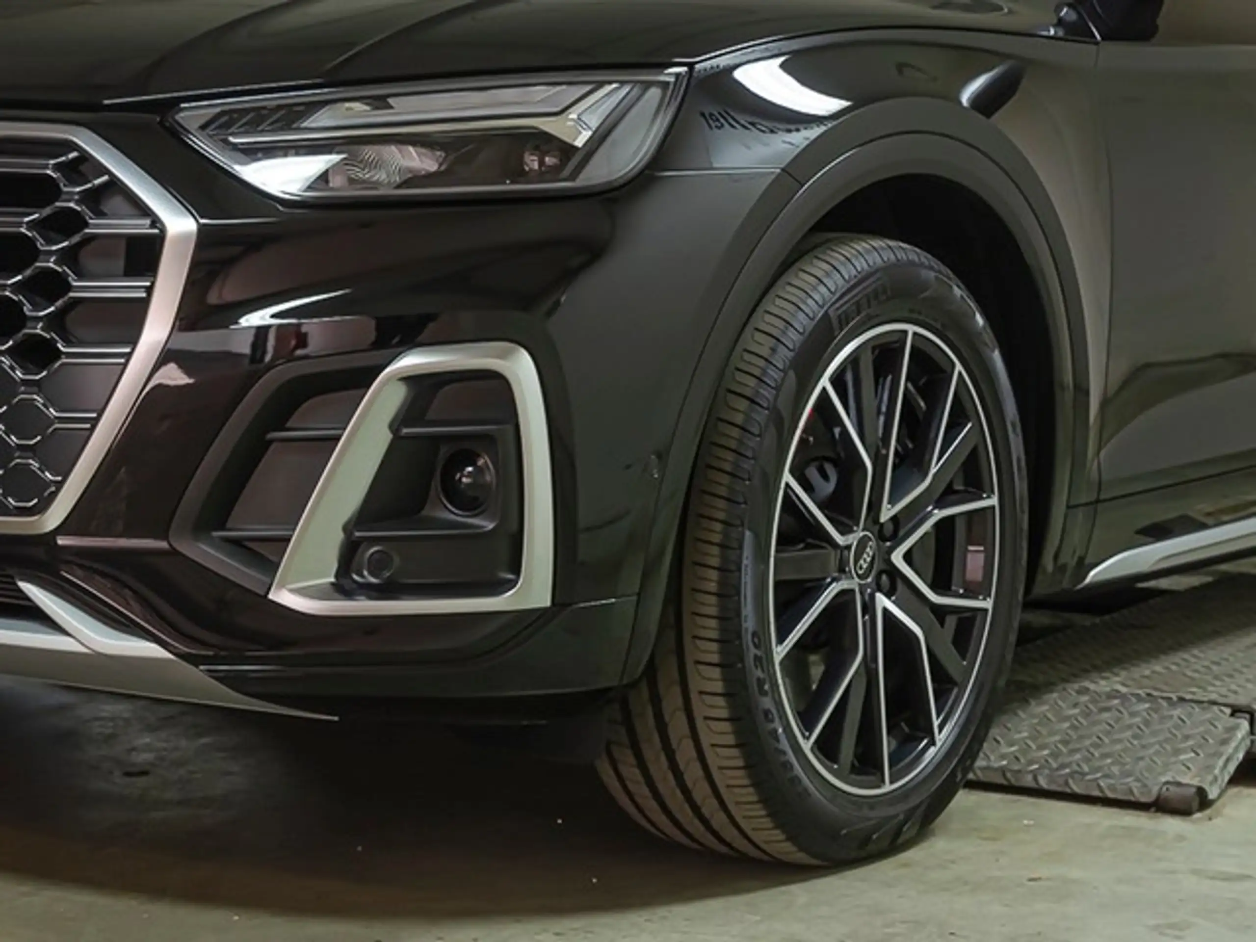 Audi - SQ5