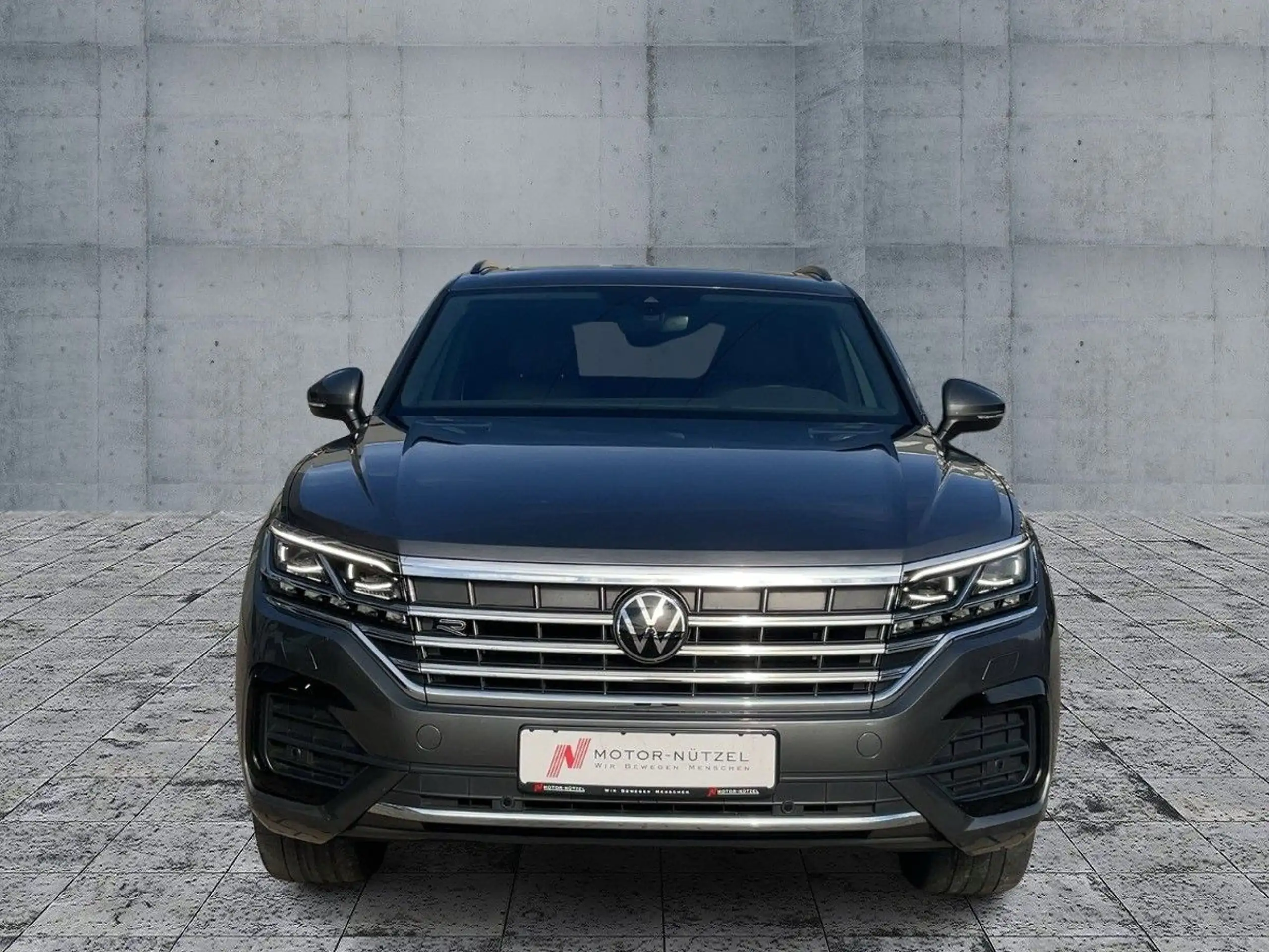 Volkswagen - Touareg