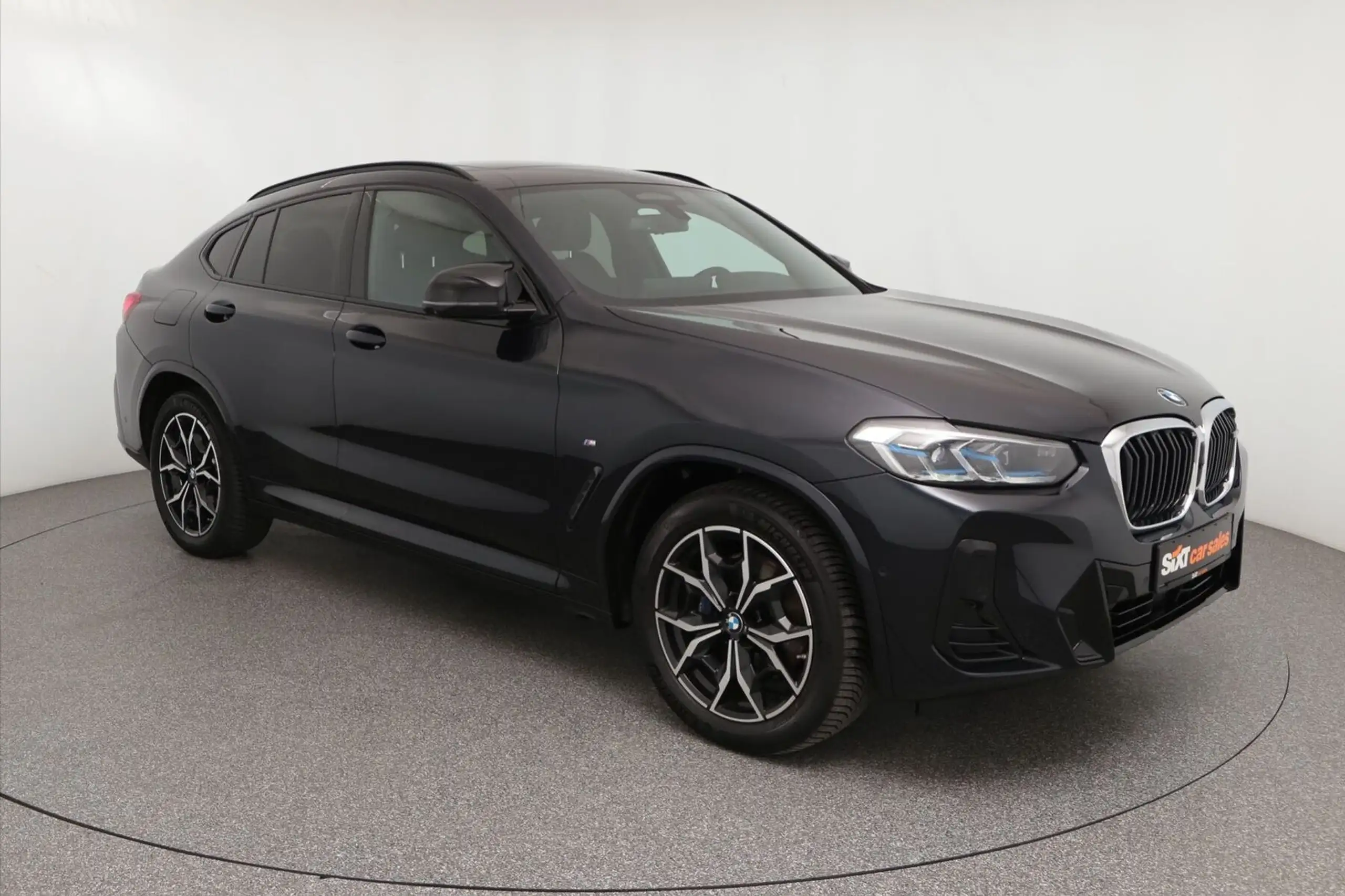 BMW - X4 M