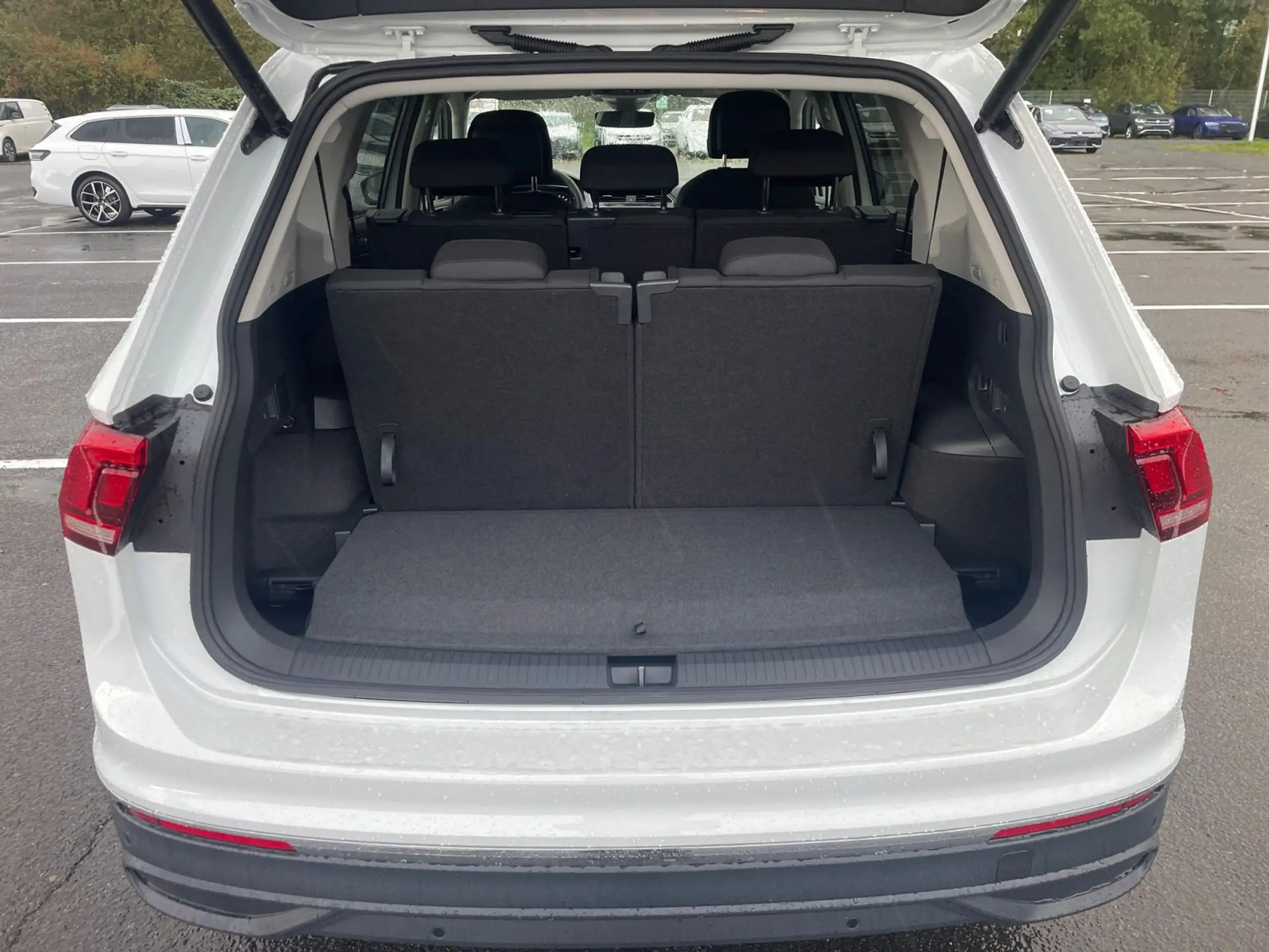 Volkswagen - Tiguan Allspace